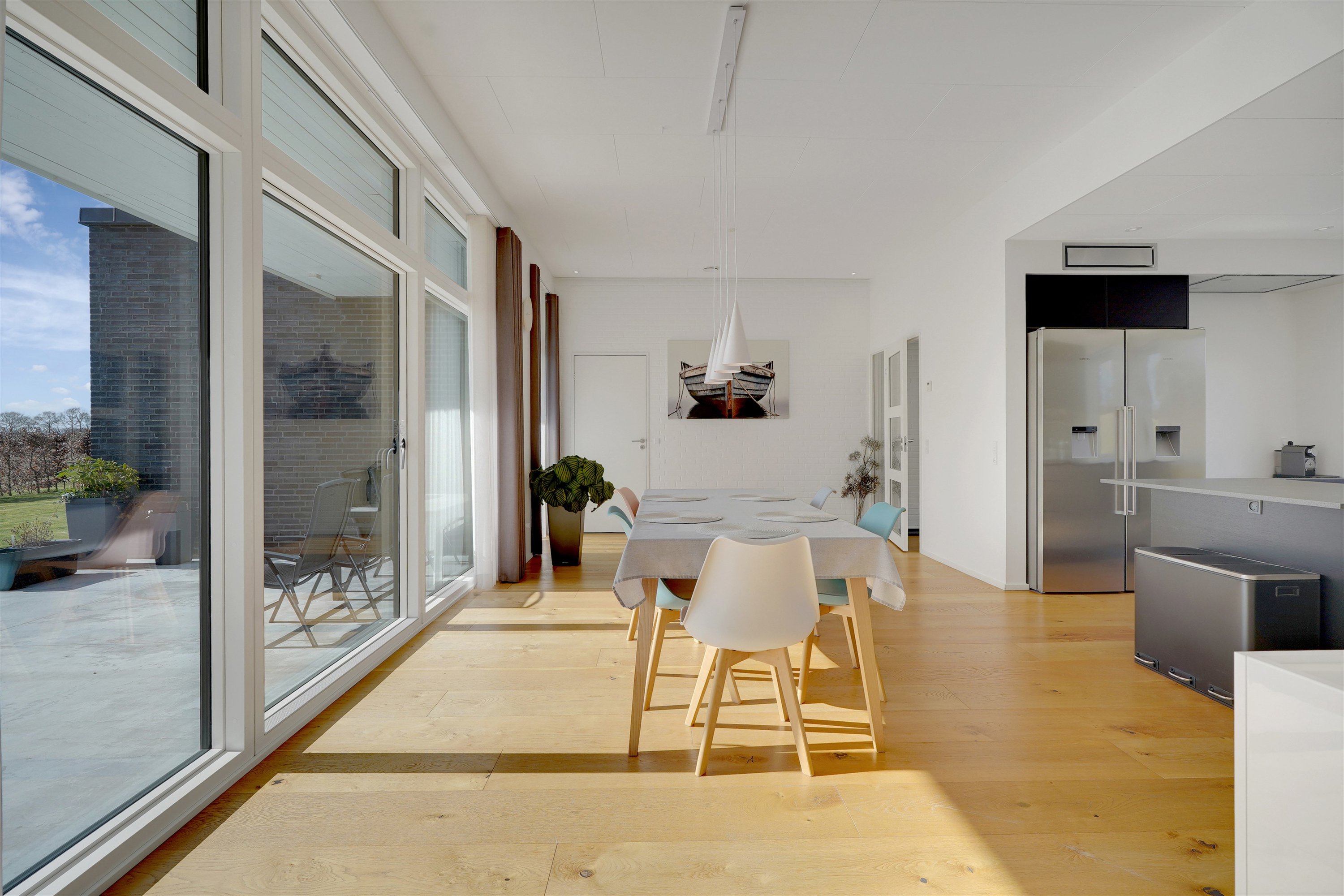 Fremhævet alrum billede i fuldskærmstilstand. Billede af Hønseringen 11, 7190 Billund