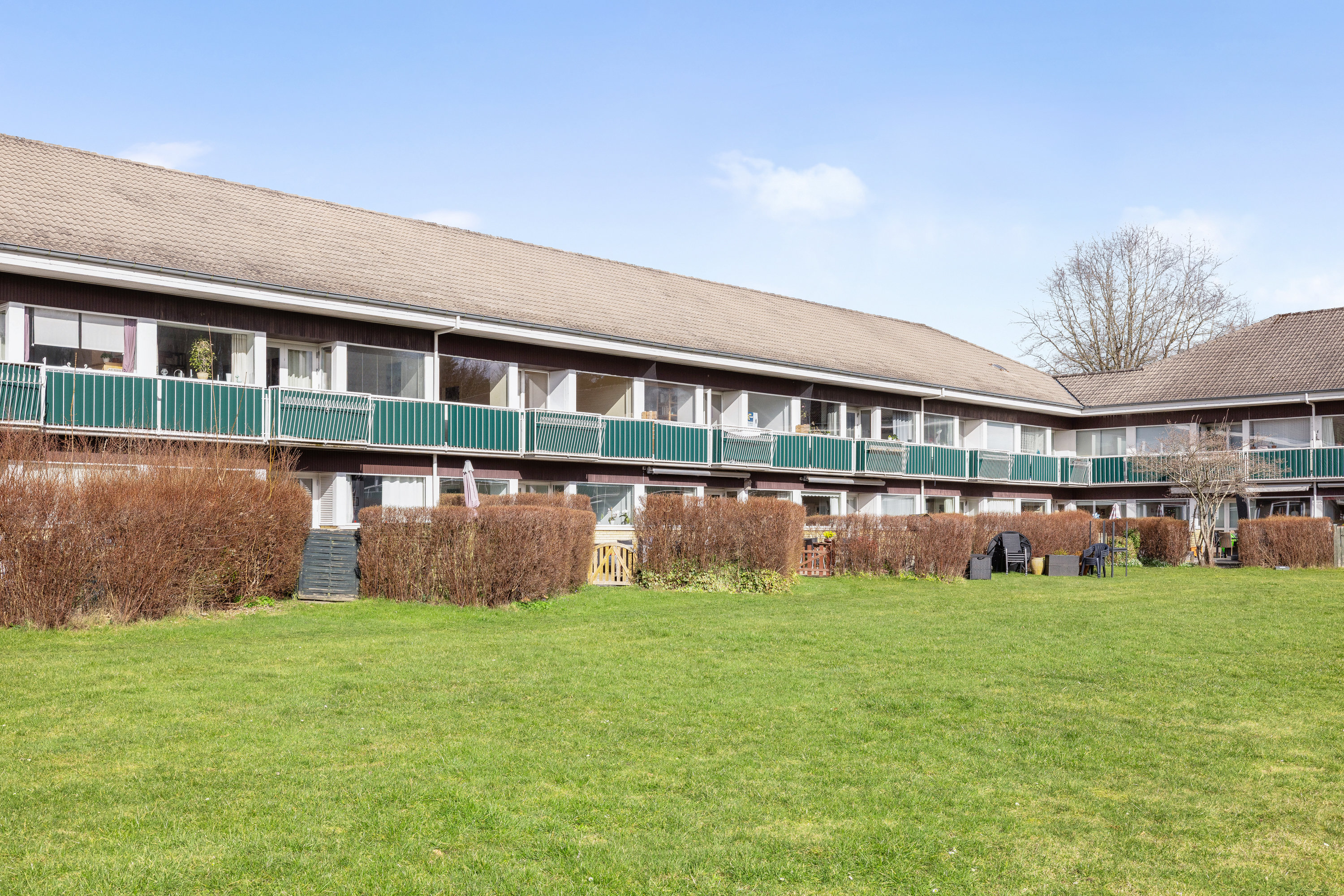 Miniaturebillede 1: gårdmiljø. Billede af Vandtårnsvej 3, 1. 63., 3460 Birkerød