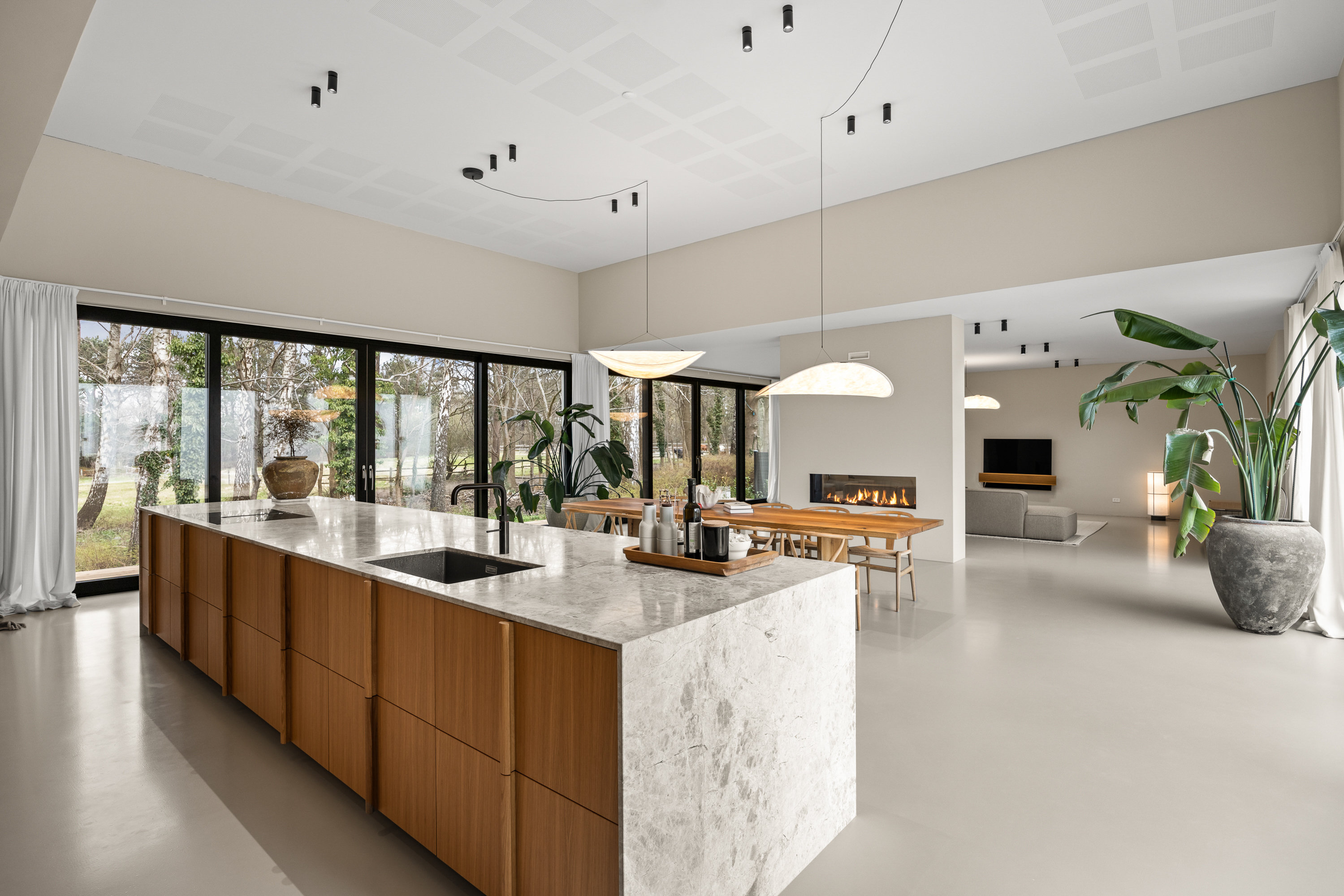 Fremhævet køkken billede i fuldskærmstilstand. Billede af Hjortekærbakken 30, 2800 Kongens Lyngby