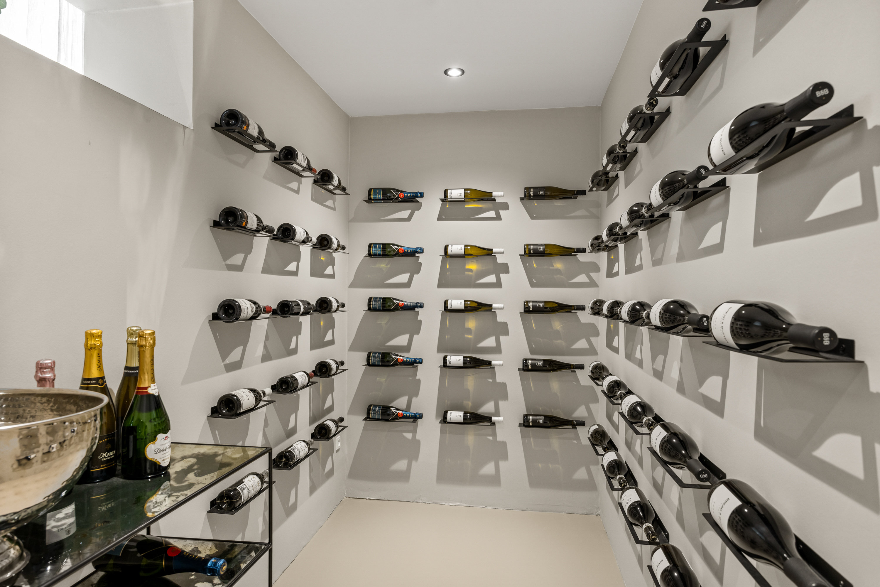 Fremhævet badeværelse billede i fuldskærmstilstand. Billede af Hjortekærbakken 30, 2800 Kongens Lyngby