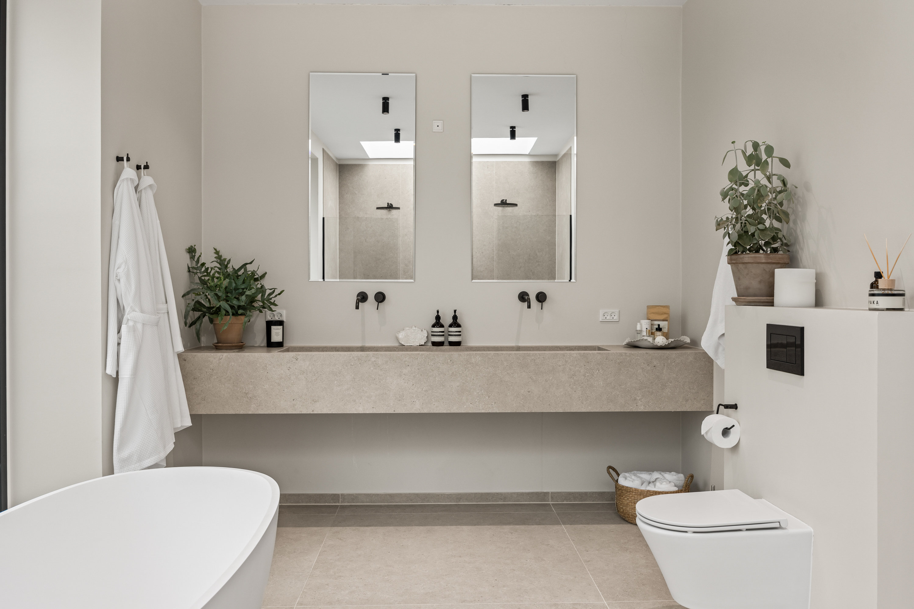 Fremhævet badeværelse billede i fuldskærmstilstand. Billede af Hjortekærbakken 30, 2800 Kongens Lyngby