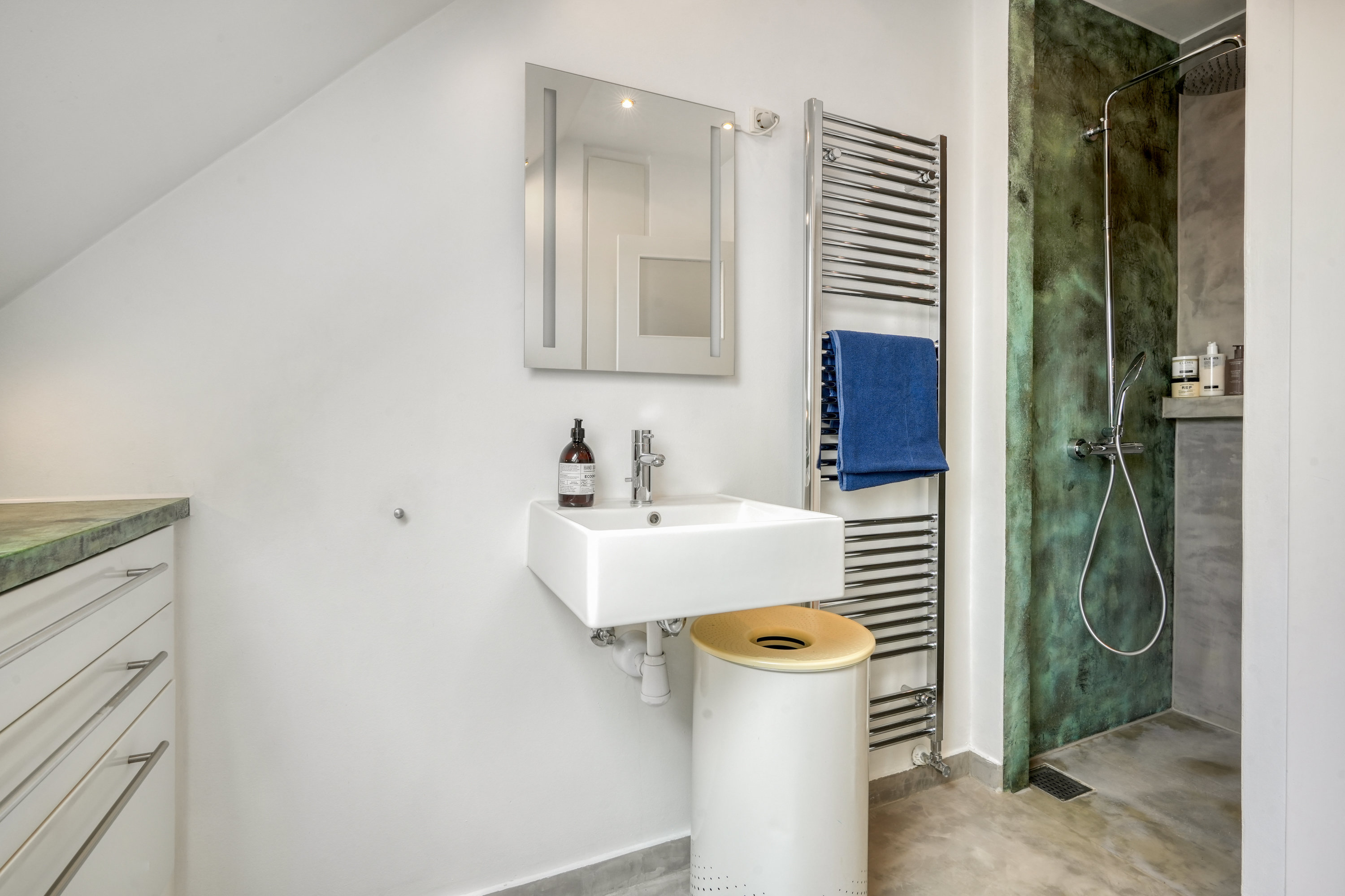 Fremhævet badeværelse billede i fuldskærmstilstand. Billede af Æblegården 7, 2800 Kongens Lyngby