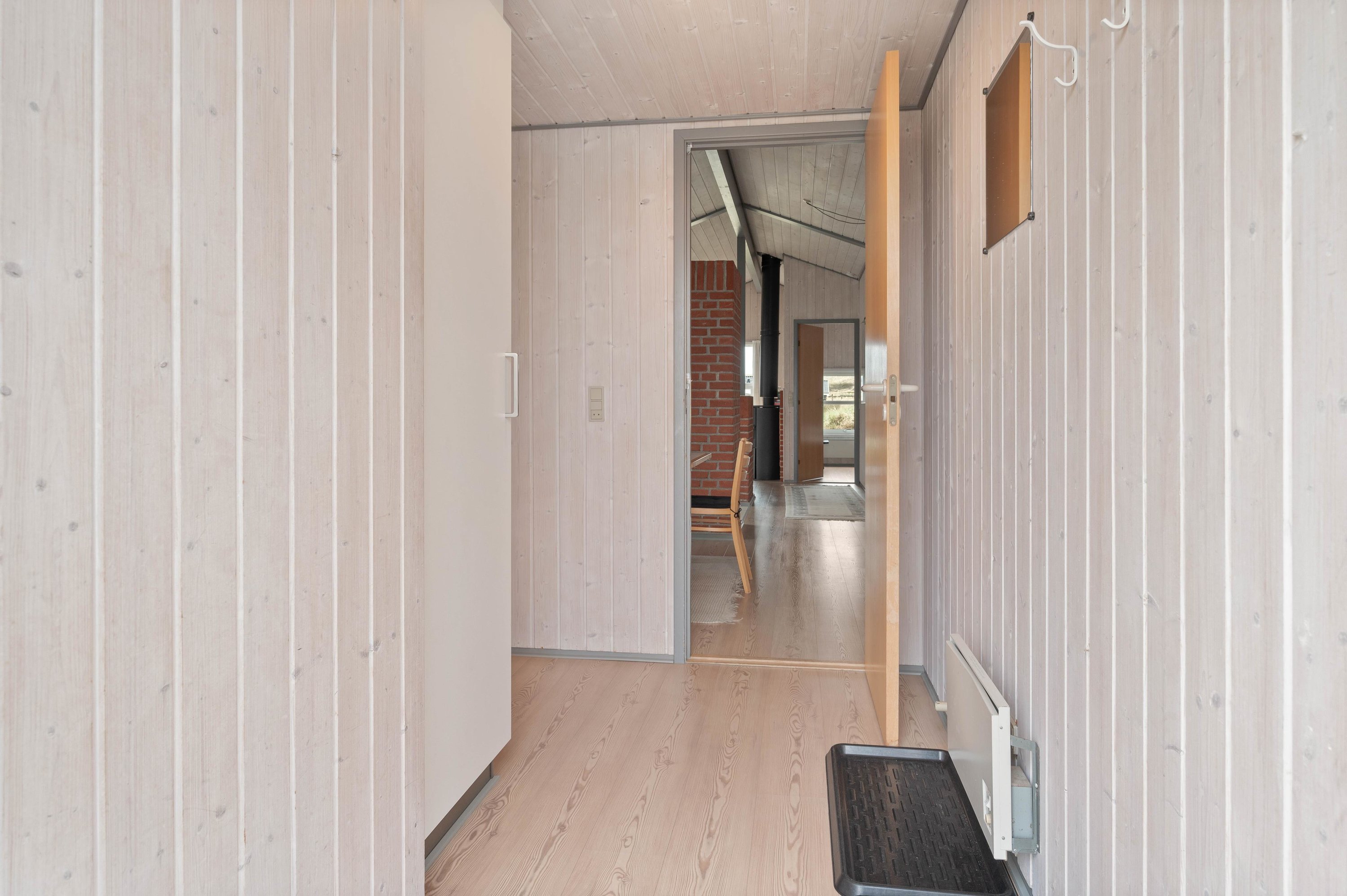 Fremhævet  billede i fuldskærmstilstand. Billede af Arvidvej 112, Bjerregaard, 6960 Hvide Sande