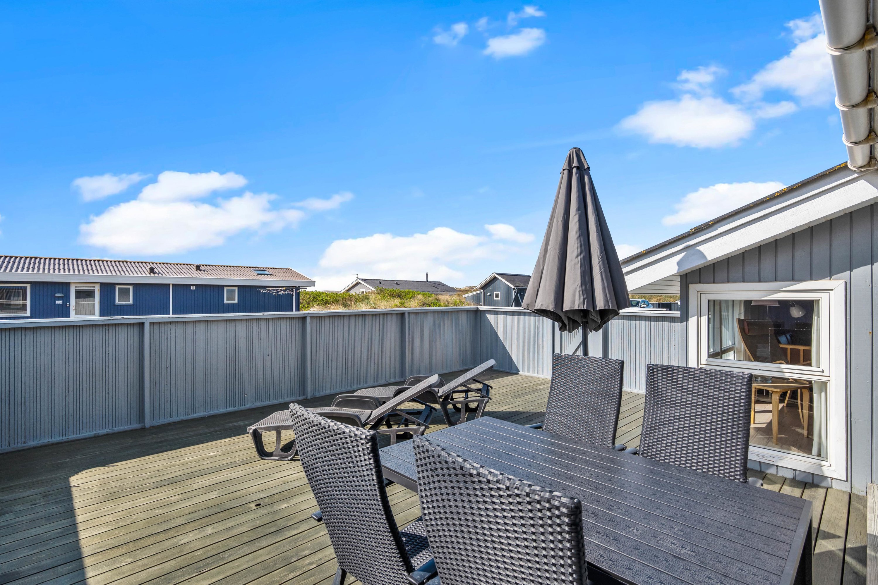 Fremhævet  billede i fuldskærmstilstand. Billede af Arvidvej 112, Bjerregaard, 6960 Hvide Sande