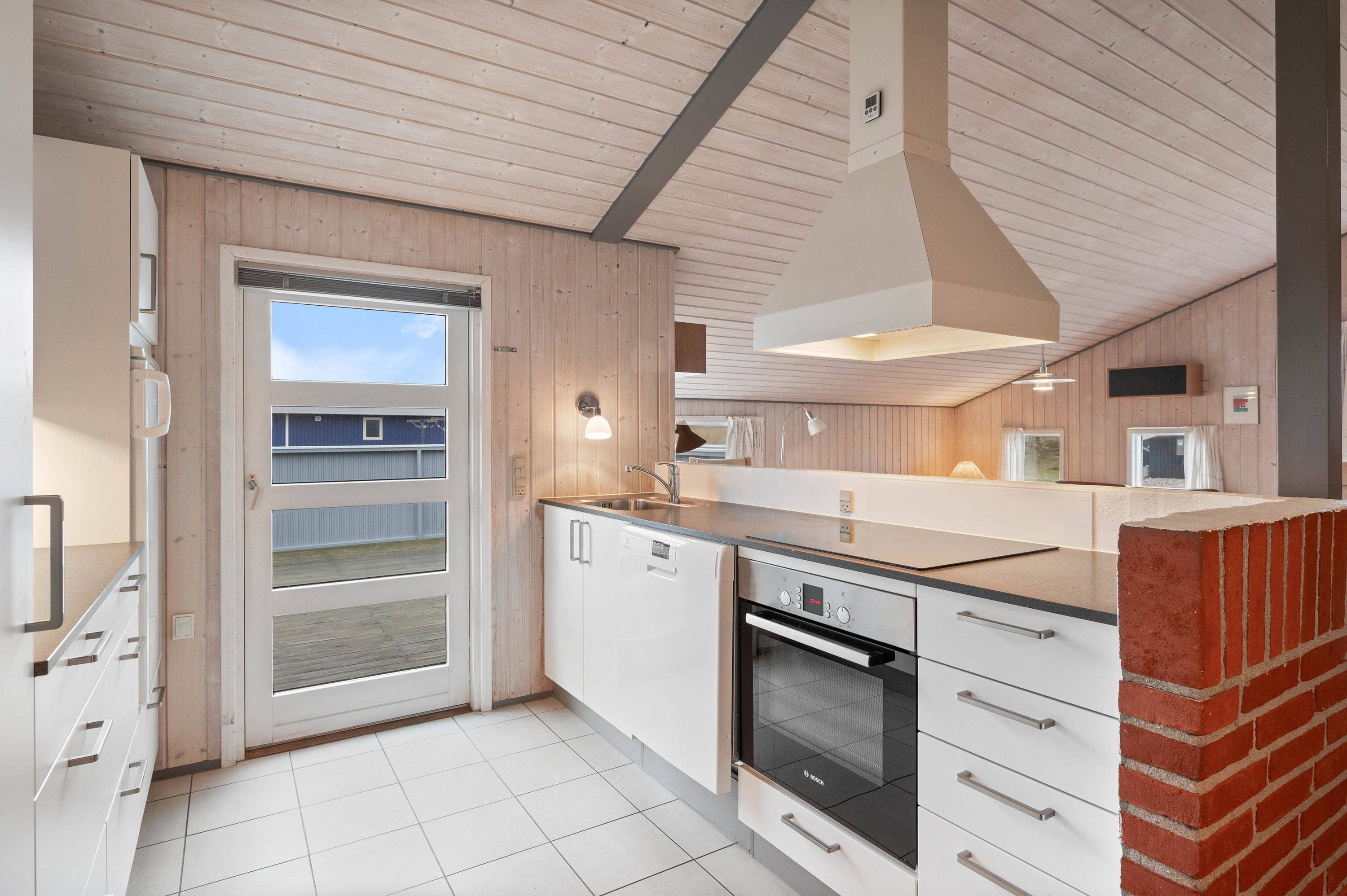 Fremhævet  billede i fuldskærmstilstand. Billede af Arvidvej 112, Bjerregaard, 6960 Hvide Sande