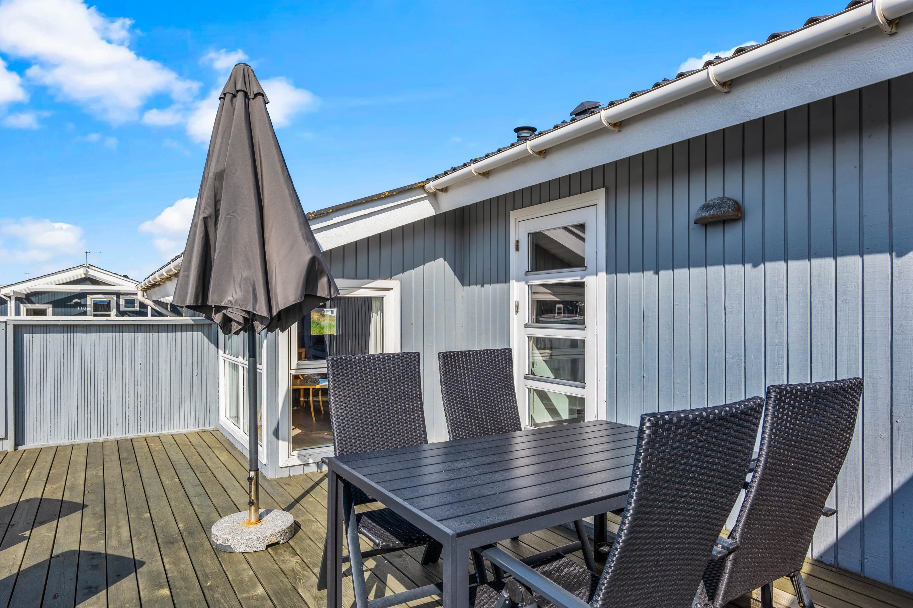 Fremhævet  billede i fuldskærmstilstand. Billede af Arvidvej 112, Bjerregaard, 6960 Hvide Sande