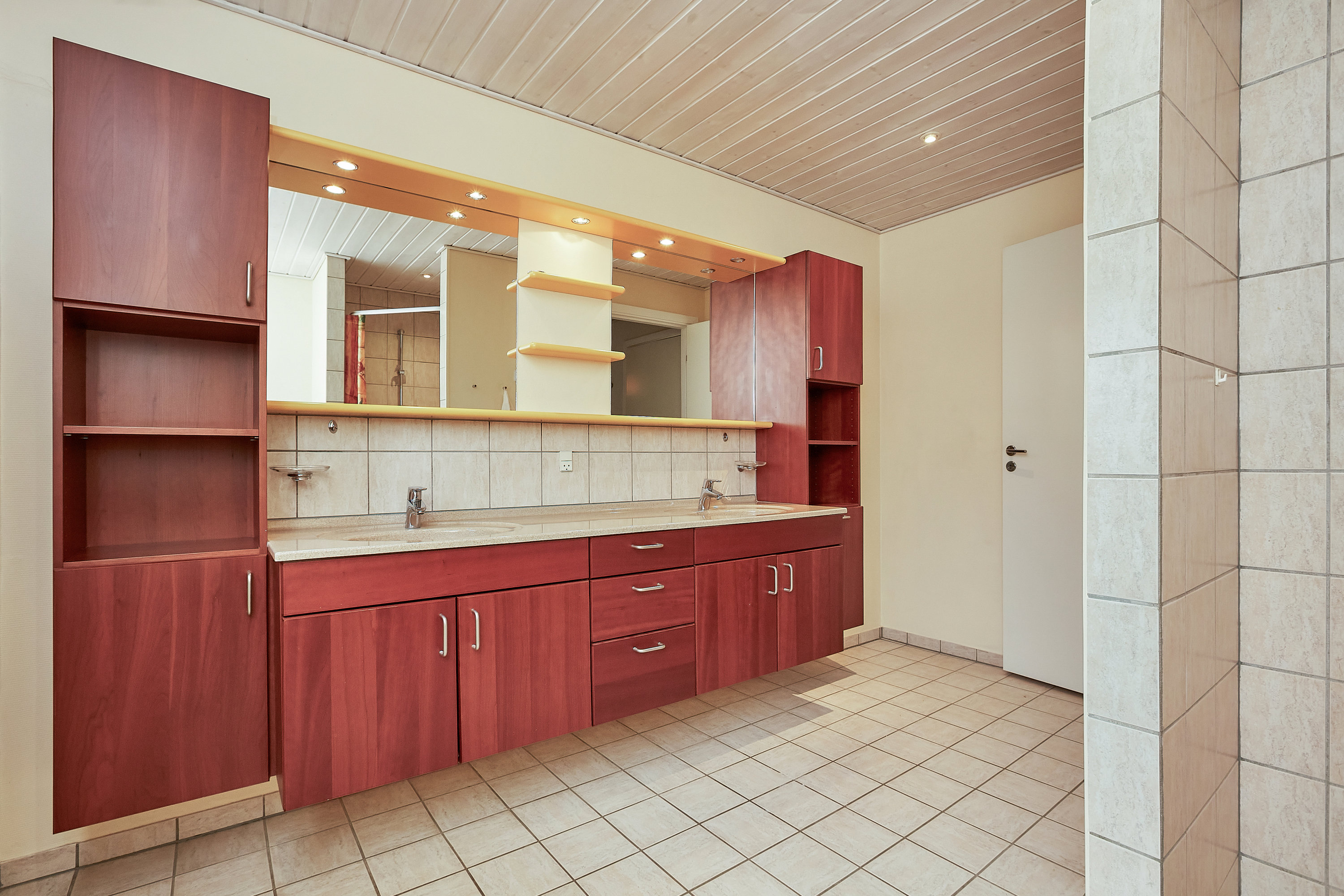 Fremhævet badeværelse billede i fuldskærmstilstand. Billede af Tonrå 46, 8751 Gedved