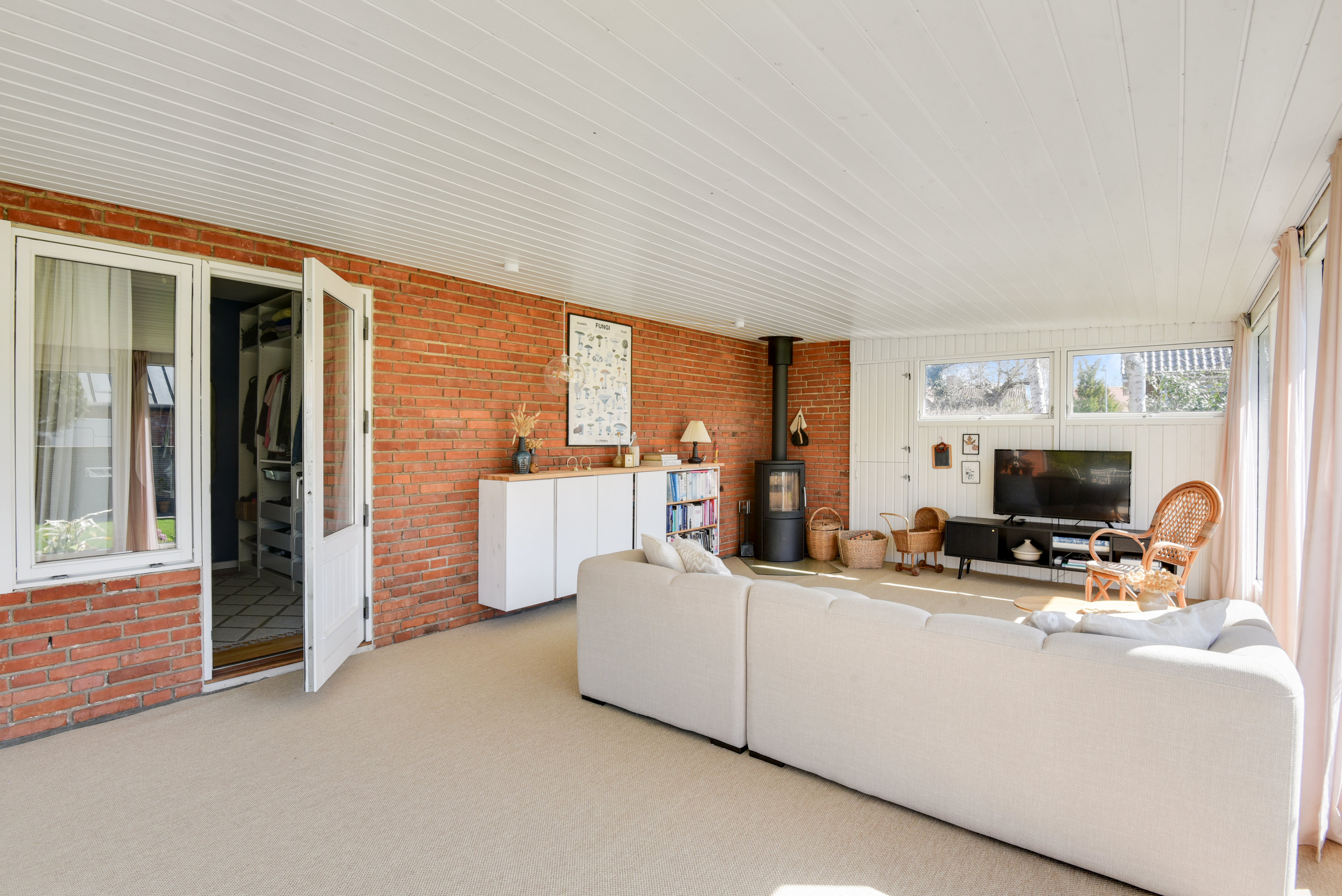 Fremhævet stue billede i fuldskærmstilstand. Billede af Hørhaven 4, 2750 Ballerup