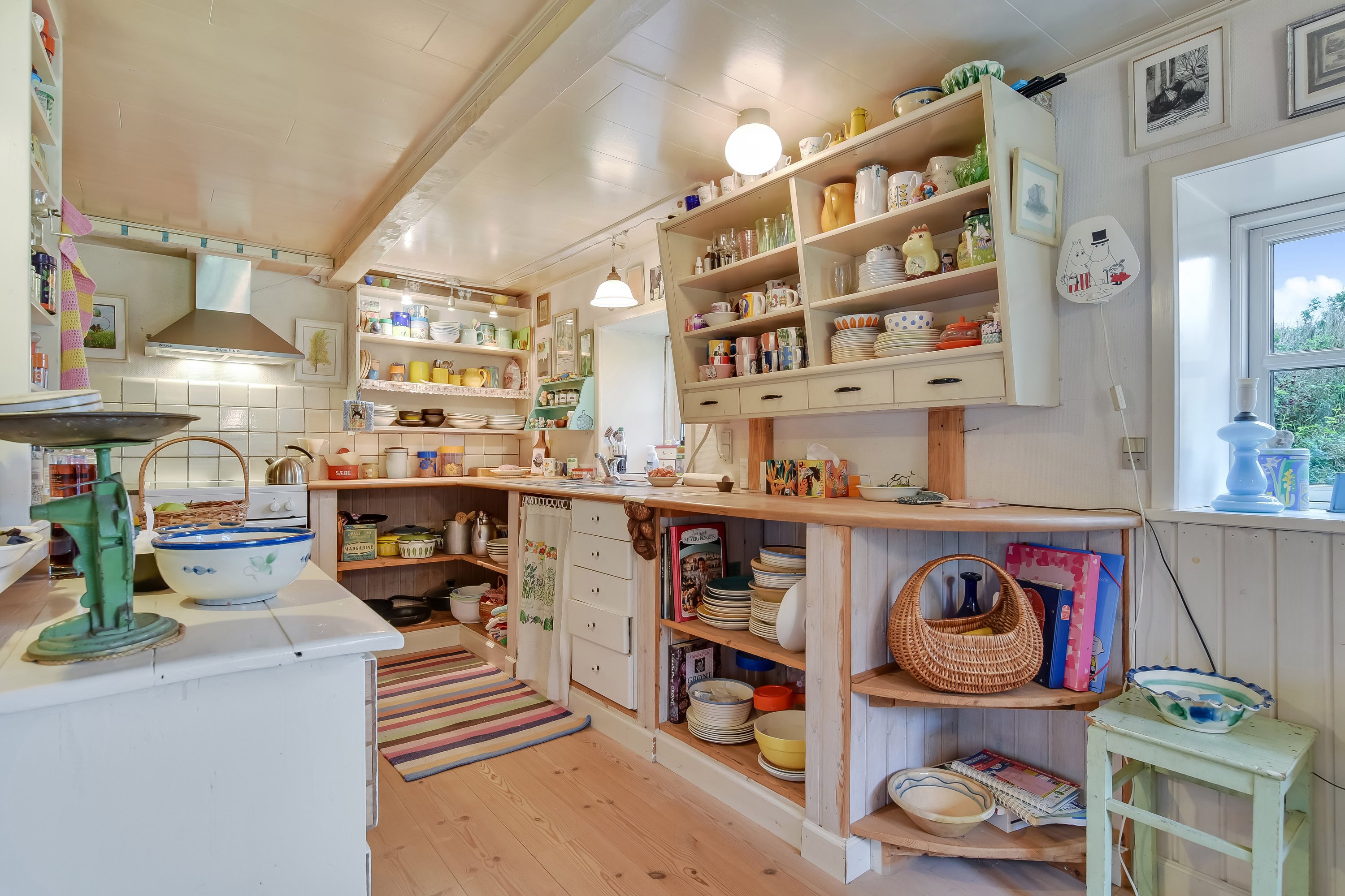 Fremhævet køkken billede i fuldskærmstilstand. Billede af Holstebrovej 71, Hee, 6950 Ringkøbing