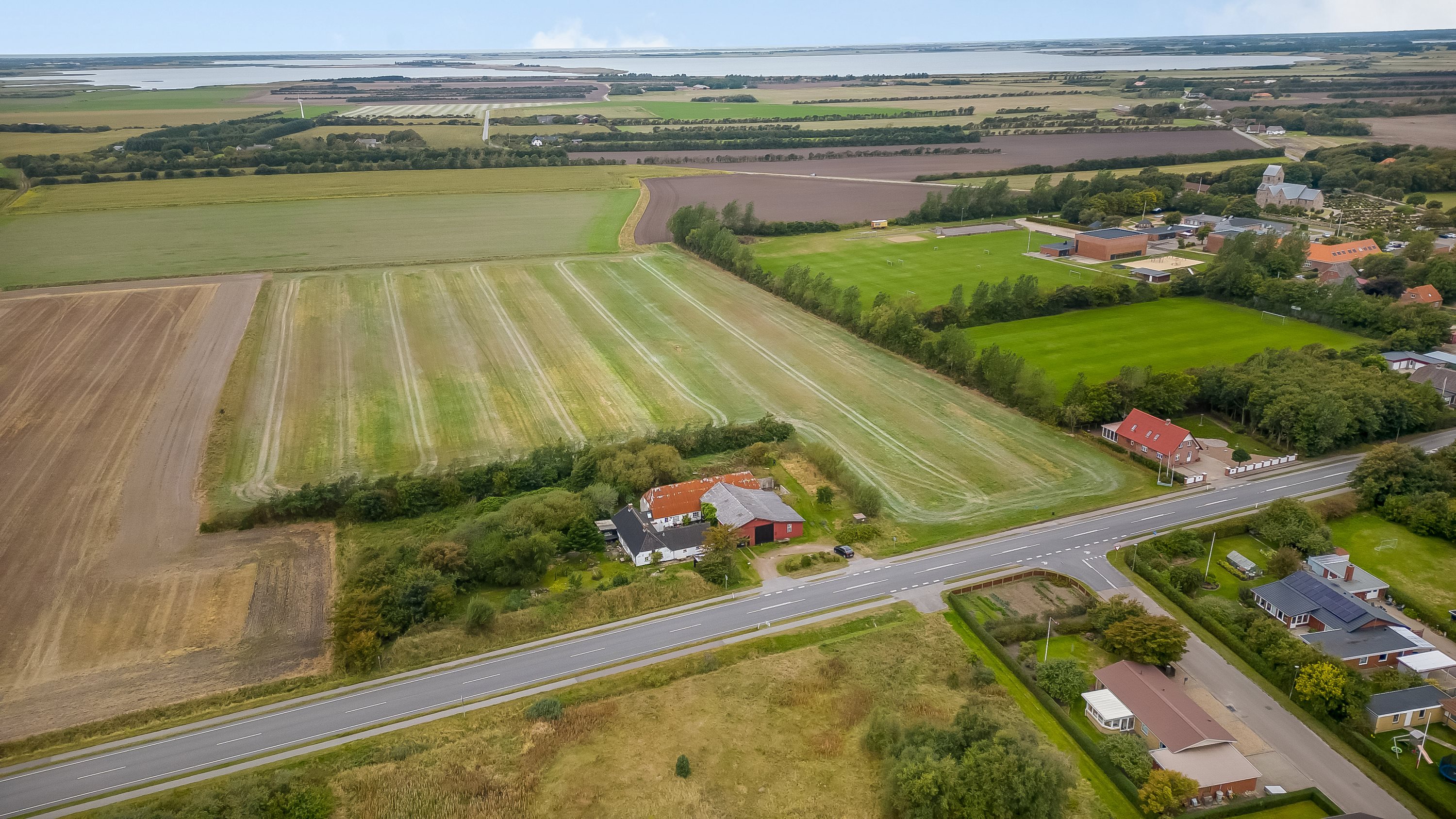 Fremhævet område billede i fuldskærmstilstand. Billede af Holstebrovej 71, Hee, 6950 Ringkøbing