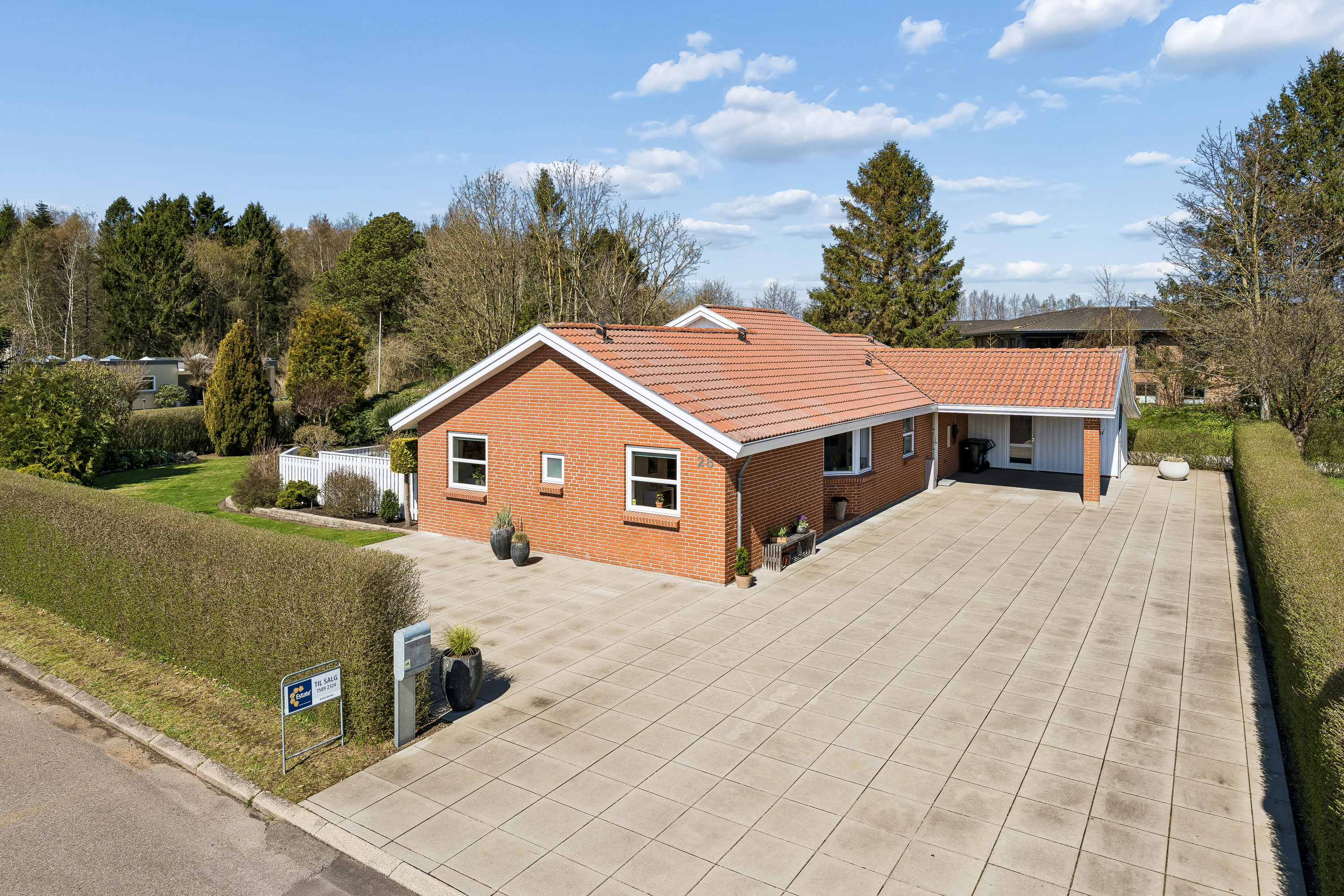 Miniaturebillede 1: ejendommen. Billede af Lilleskoven 28, 8722 Hedensted