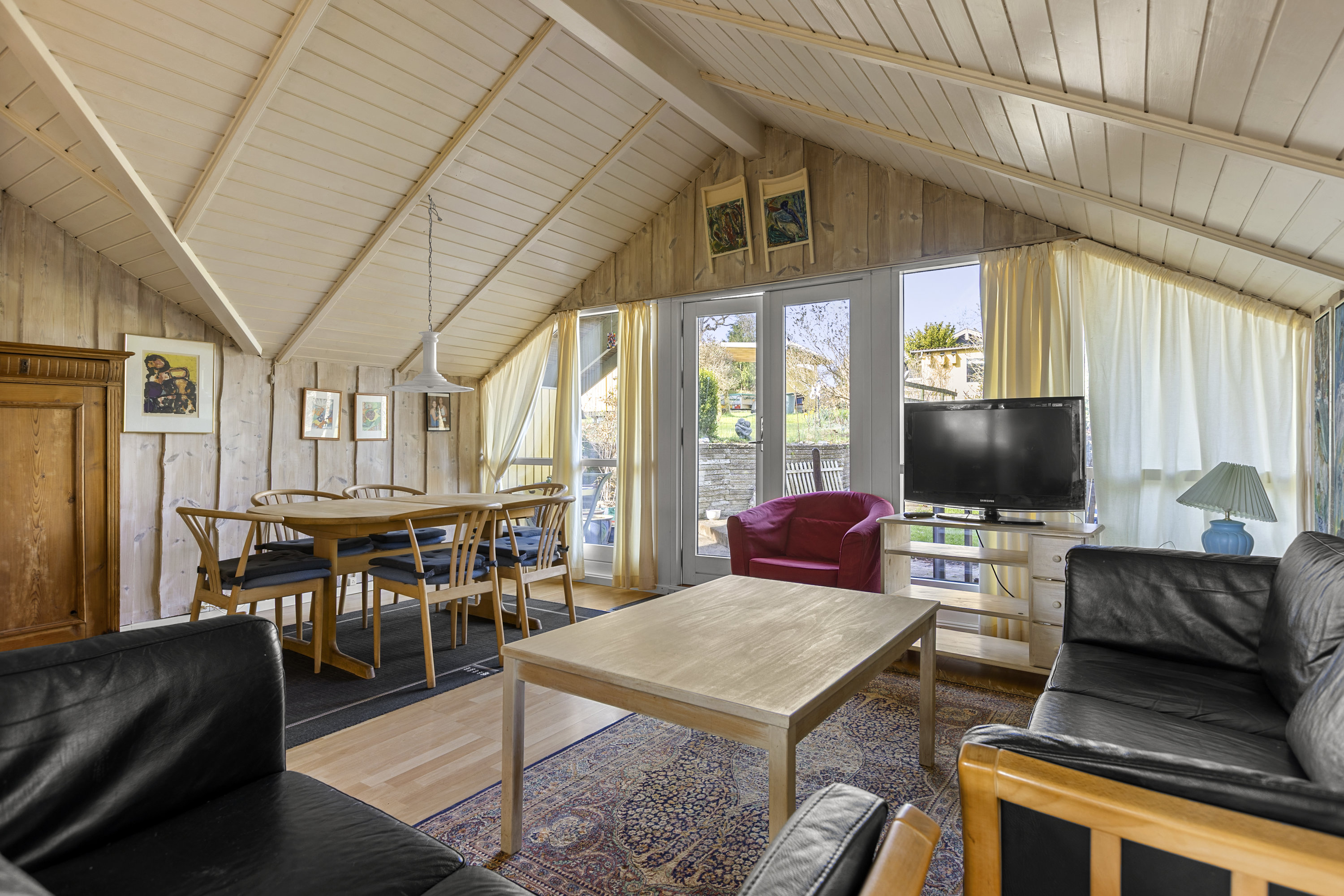 Fremhævet stue billede i fuldskærmstilstand. Billede af Holbækvej 138C, Haraldsted, 4100 Ringsted