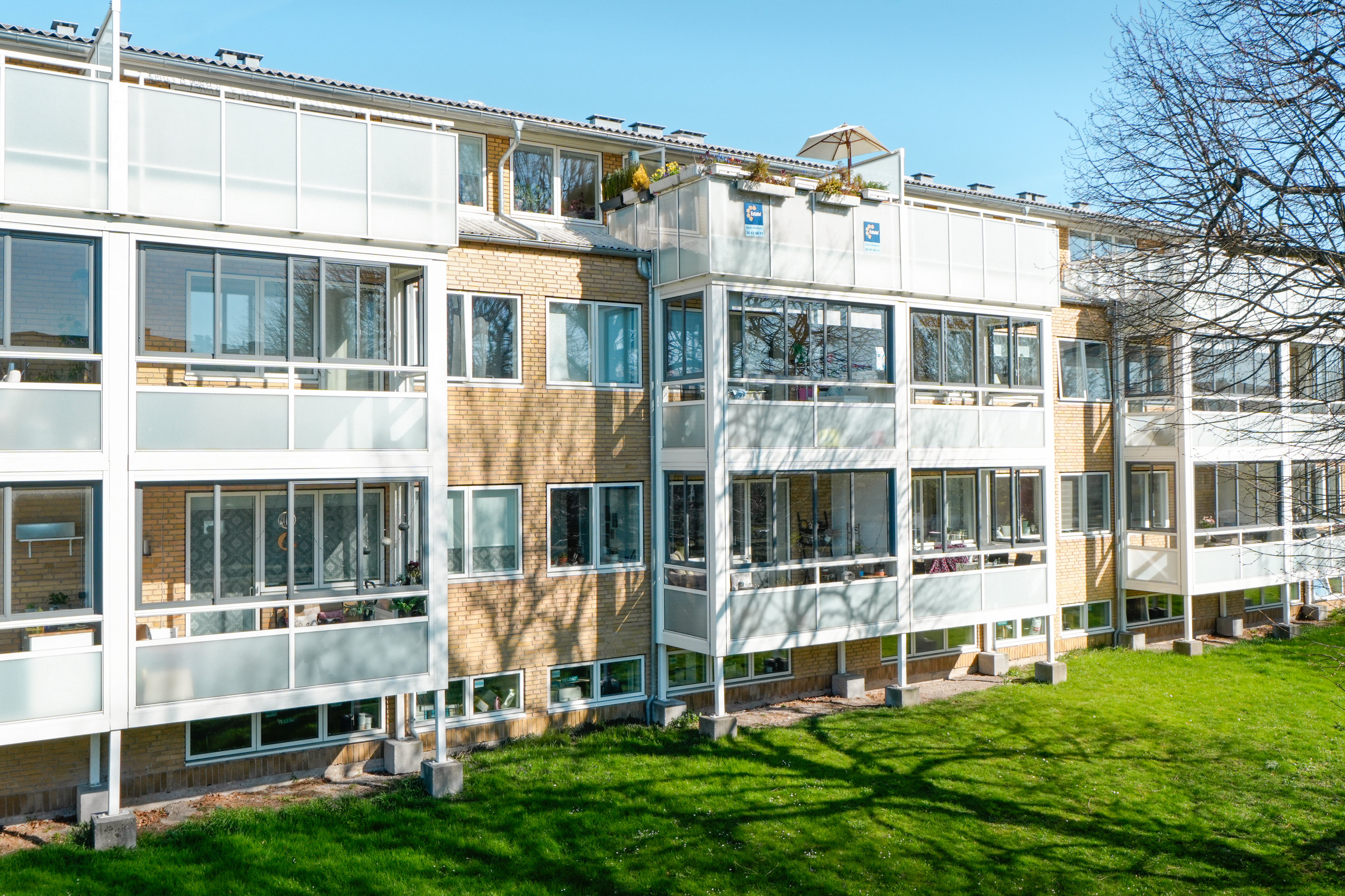 Fremhævet gårdmiljø billede i fuldskærmstilstand. Billede af Næsborgvej 70, 2. th., 2650 Hvidovre