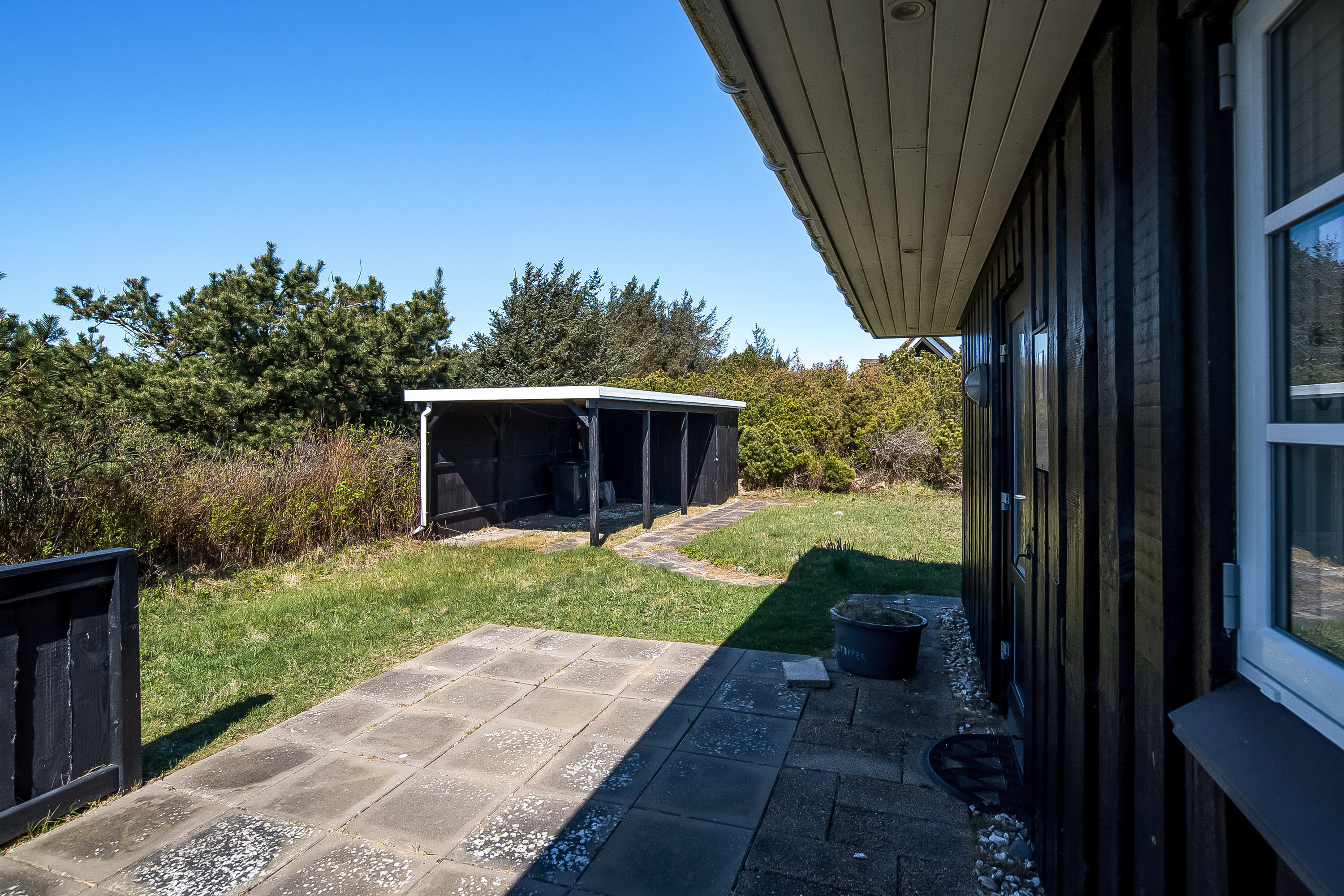 Fremhævet terrasse billede i fuldskærmstilstand. Billede af Wolle Friks Vej 26, Søndervig, 6950 Ringkøbing