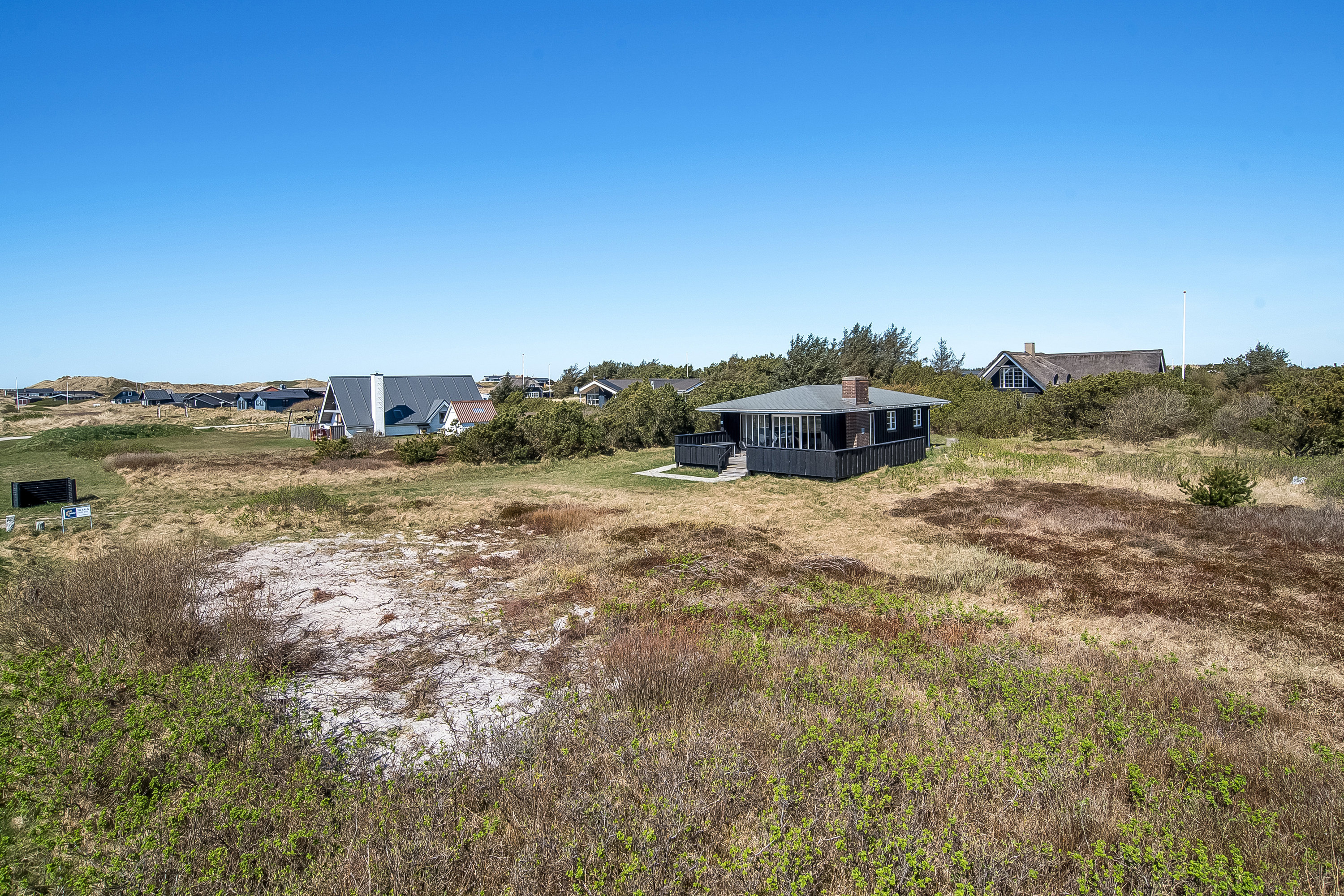 Fremhævet ejendommen billede i fuldskærmstilstand. Billede af Wolle Friks Vej 26, Søndervig, 6950 Ringkøbing