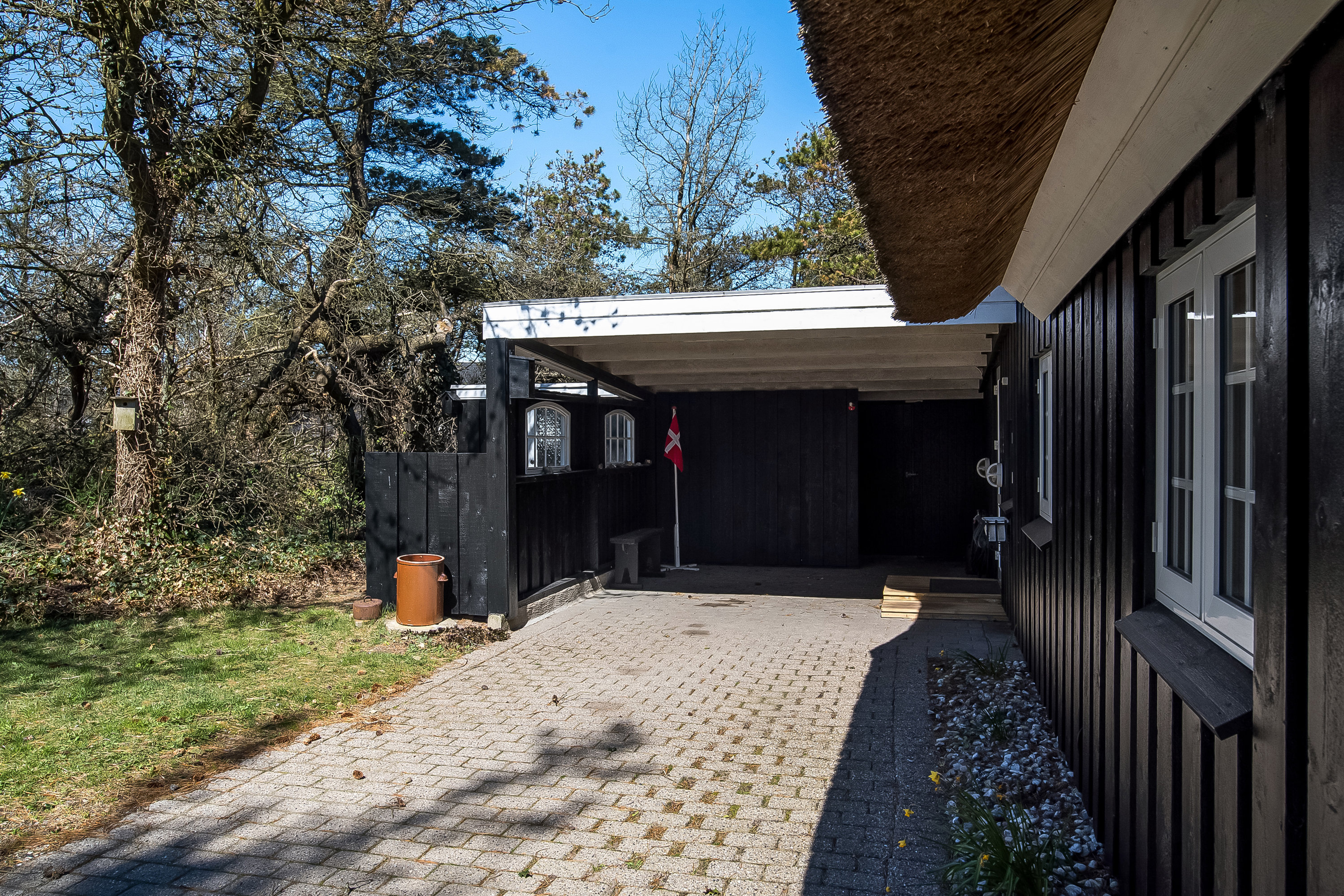 Fremhævet overdækket terrasse billede i fuldskærmstilstand. Billede af Opstrupsvej 7B, Klegod, 6950 Ringkøbing