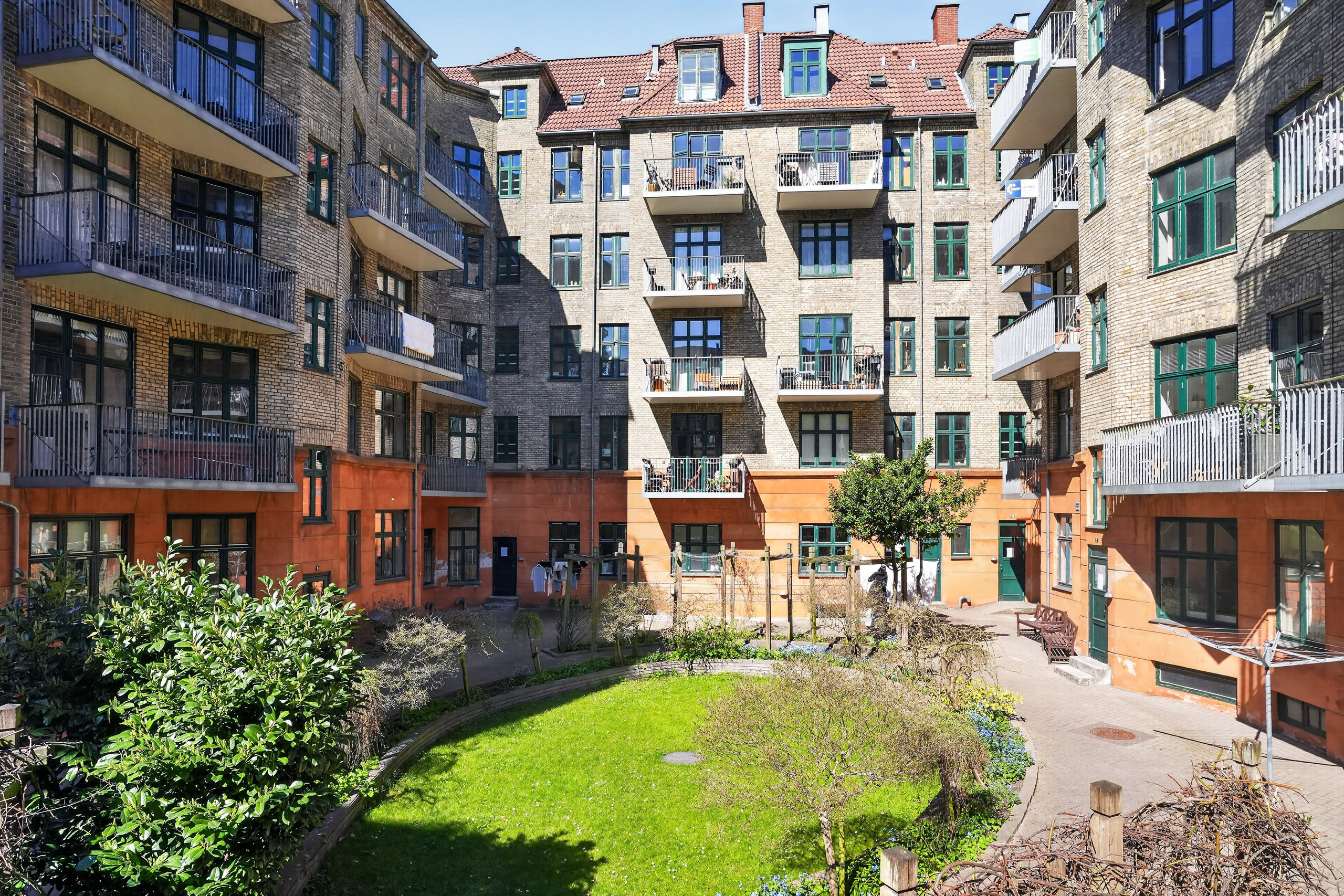 Fremhævet have billede i fuldskærmstilstand. Billede af Trekronergade 2, 3. th., 2500 Valby