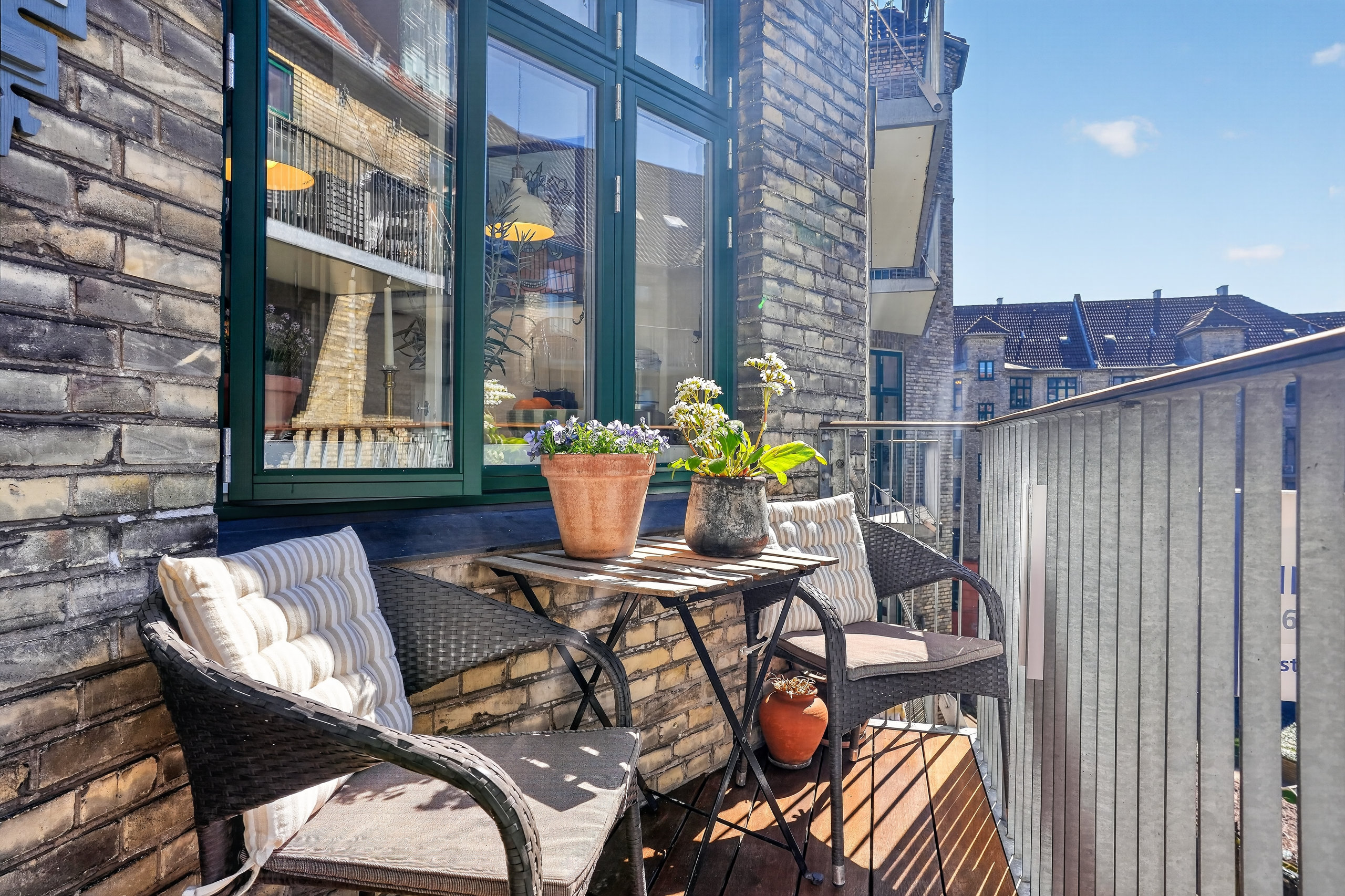 Fremhævet altan billede i fuldskærmstilstand. Billede af Trekronergade 2, 3. th., 2500 Valby