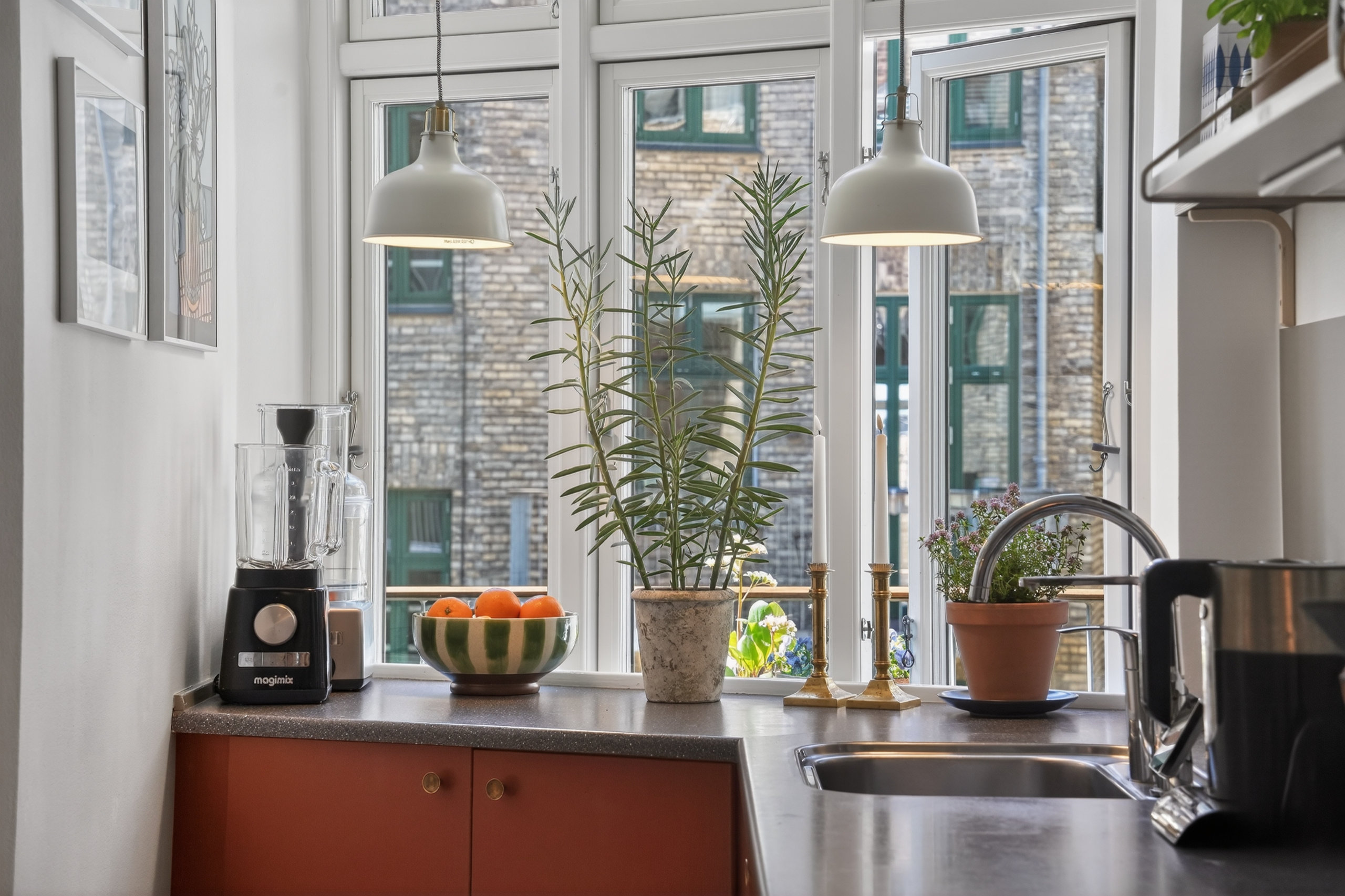 Fremhævet køkken billede i fuldskærmstilstand. Billede af Trekronergade 2, 3. th., 2500 Valby