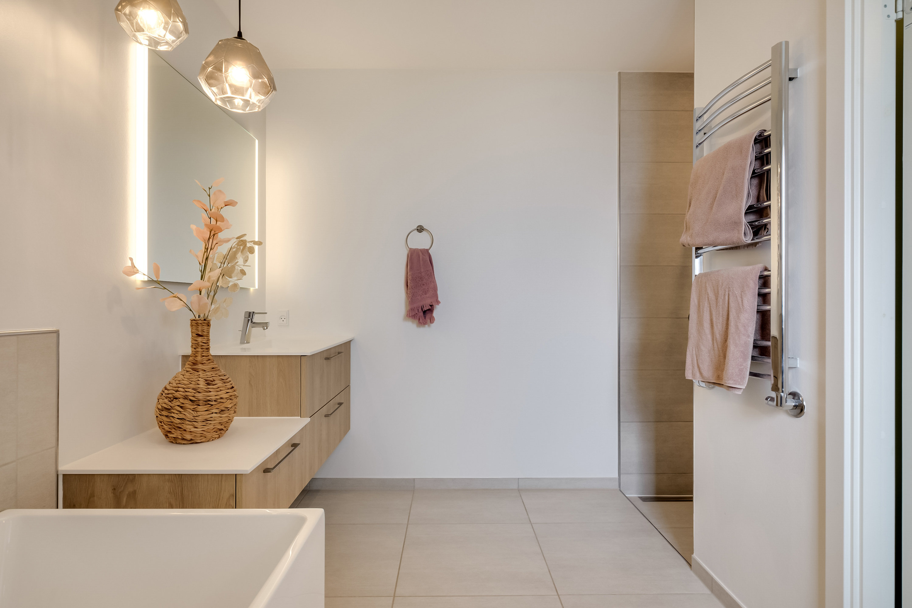 Fremhævet badeværelse billede i fuldskærmstilstand. Billede af Hustomten 21, 5800 Nyborg