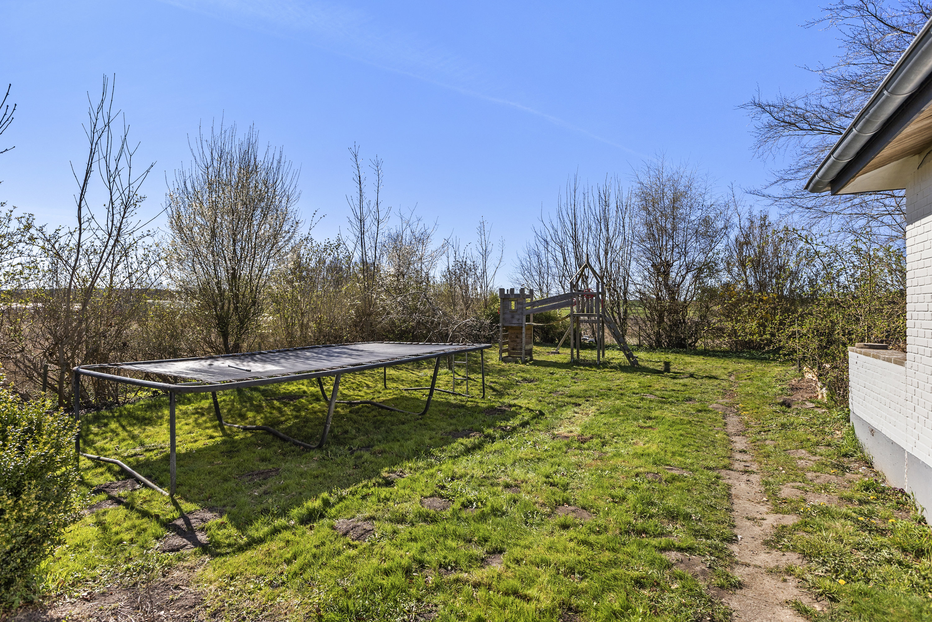 Fremhævet have billede i fuldskærmstilstand. Billede af Viskingevejen 1, 4470 Svebølle