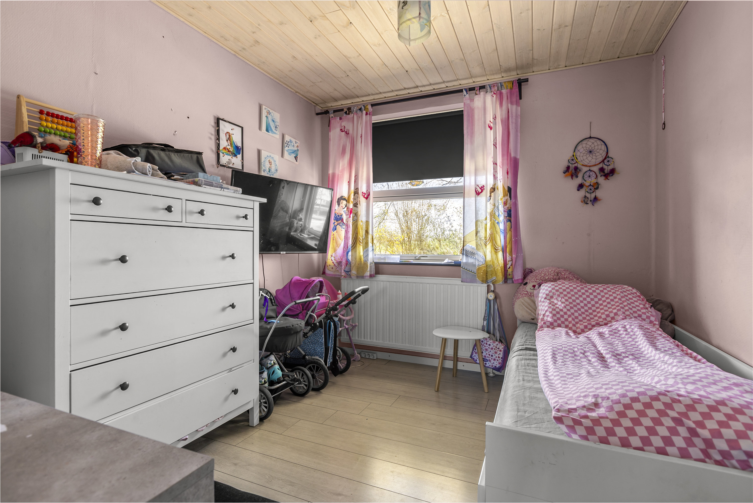 Fremhævet værelse billede i fuldskærmstilstand. Billede af Viskingevejen 1, 4470 Svebølle