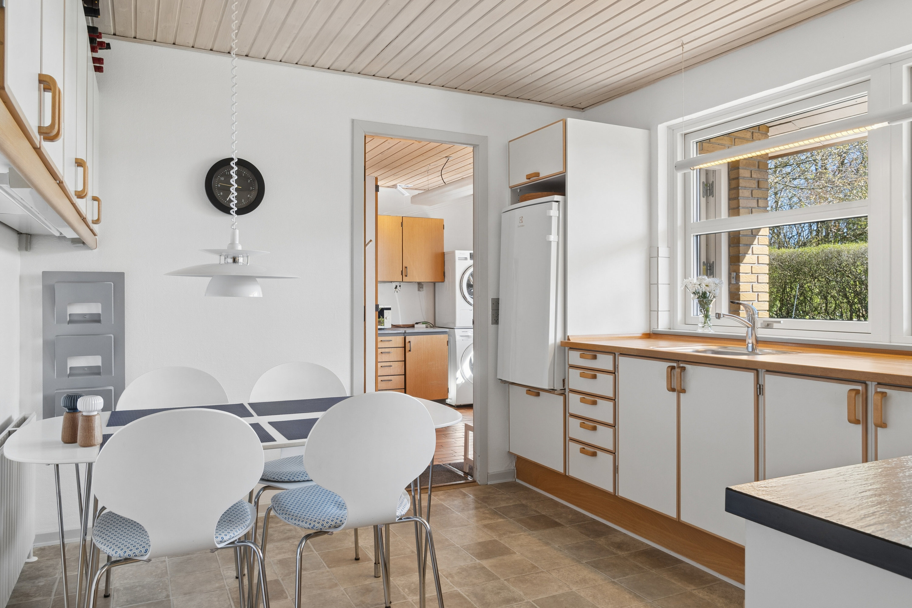 Fremhævet køkken billede i fuldskærmstilstand. Billede af Baldersvej 19, 6040 Egtved