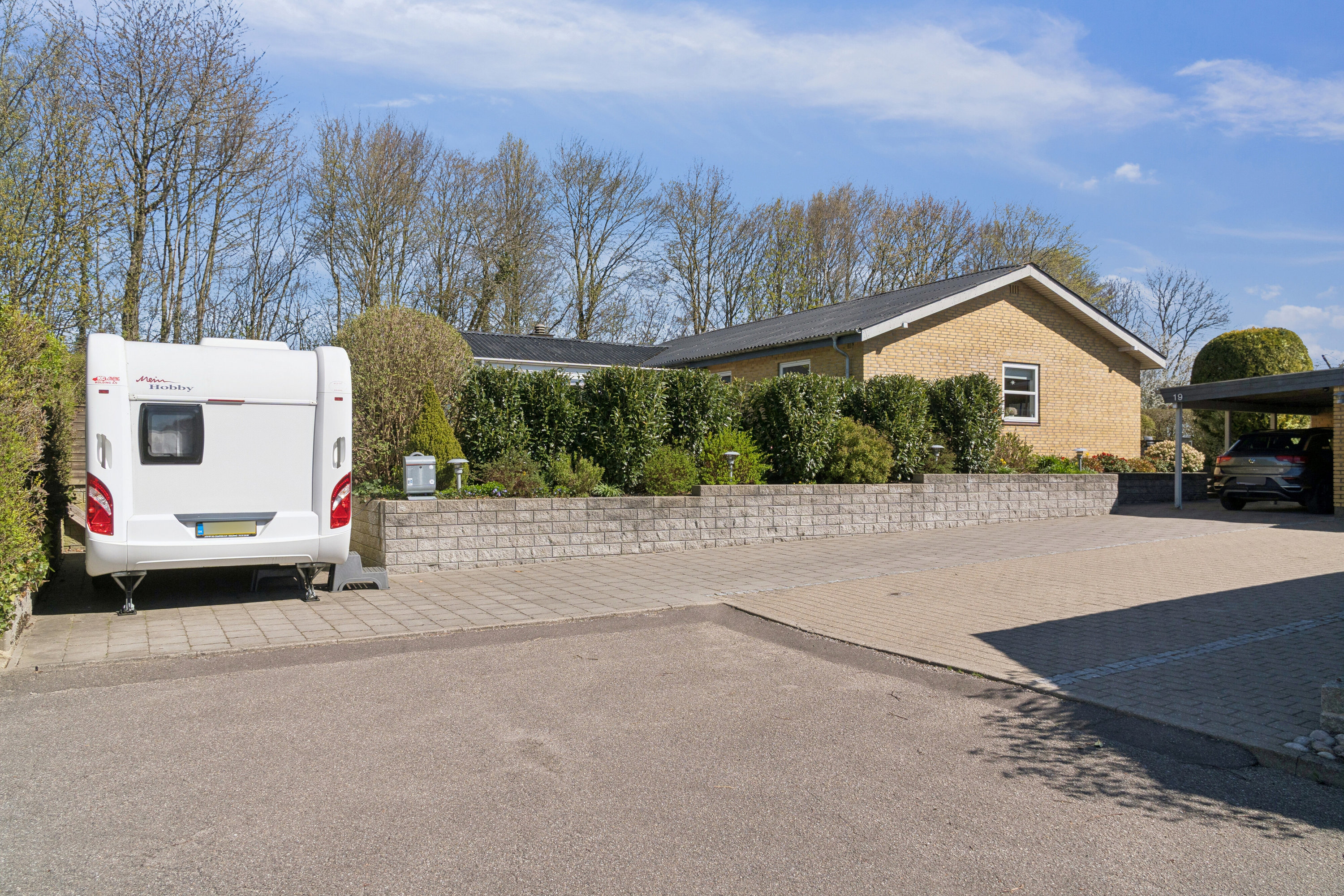 Miniaturebillede 1: udendørs. Billede af Baldersvej 19, 6040 Egtved