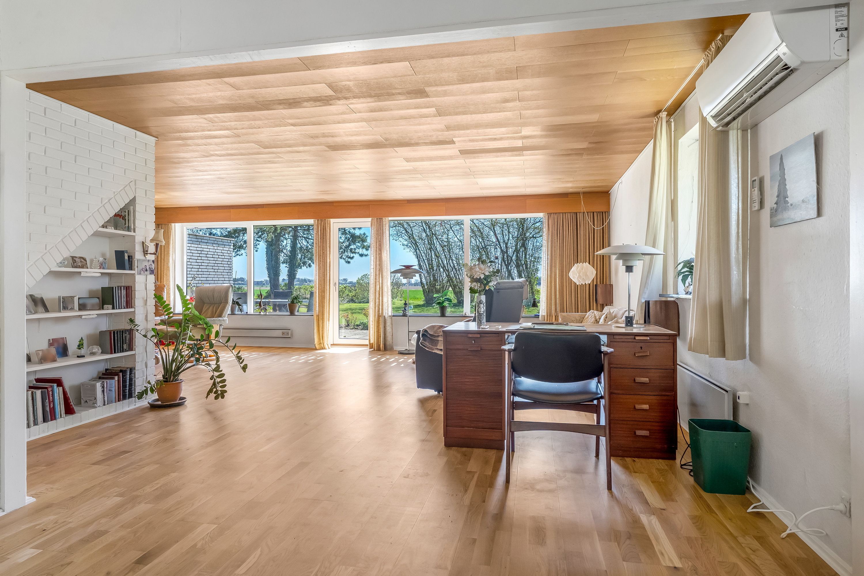 Fremhævet stue billede i fuldskærmstilstand. Billede af Nøbbøllevej 14, 4920 Søllested