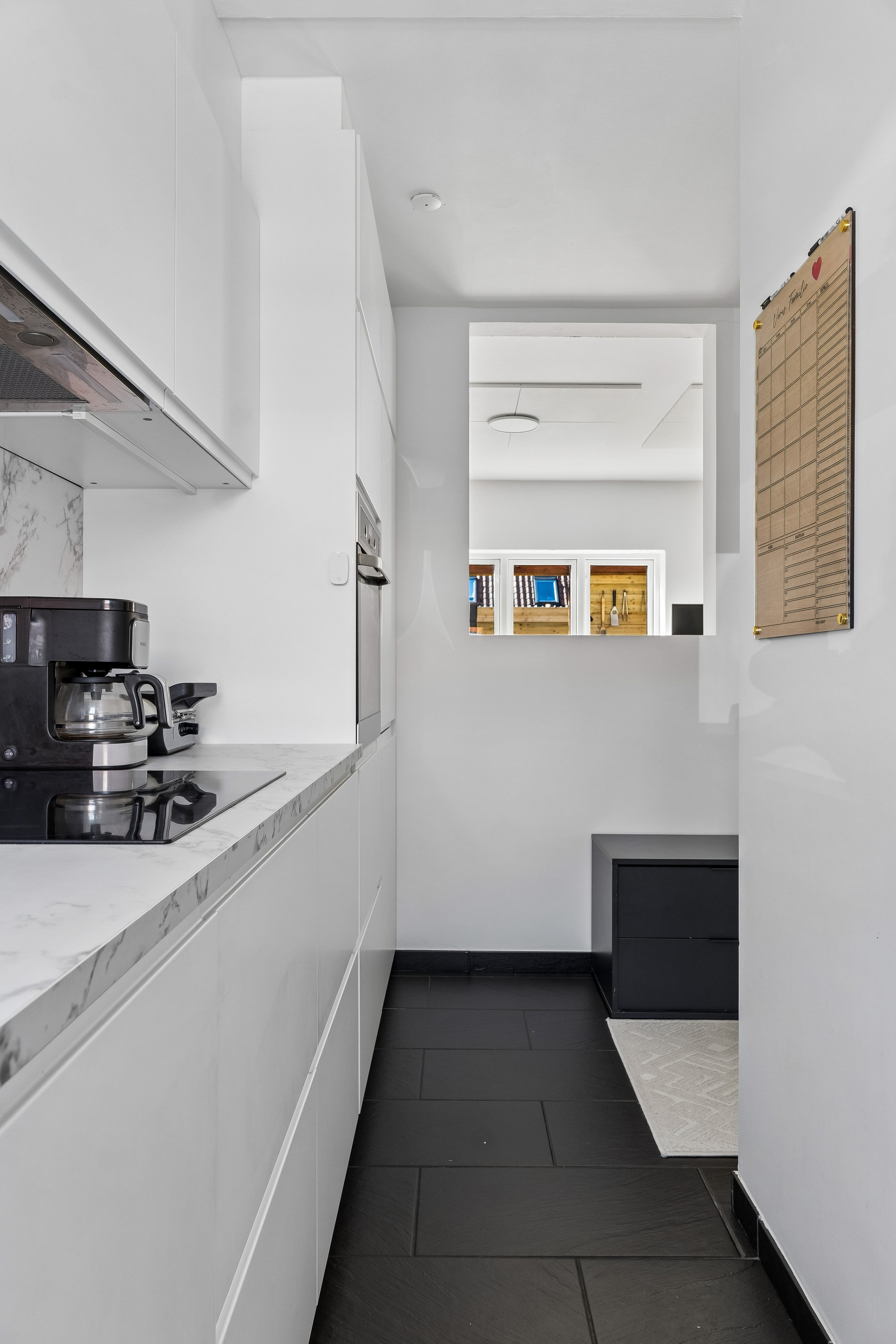 Fremhævet køkken billede i fuldskærmstilstand. Billede af Njalsvej 139, Højstrup, 5210 Odense NV