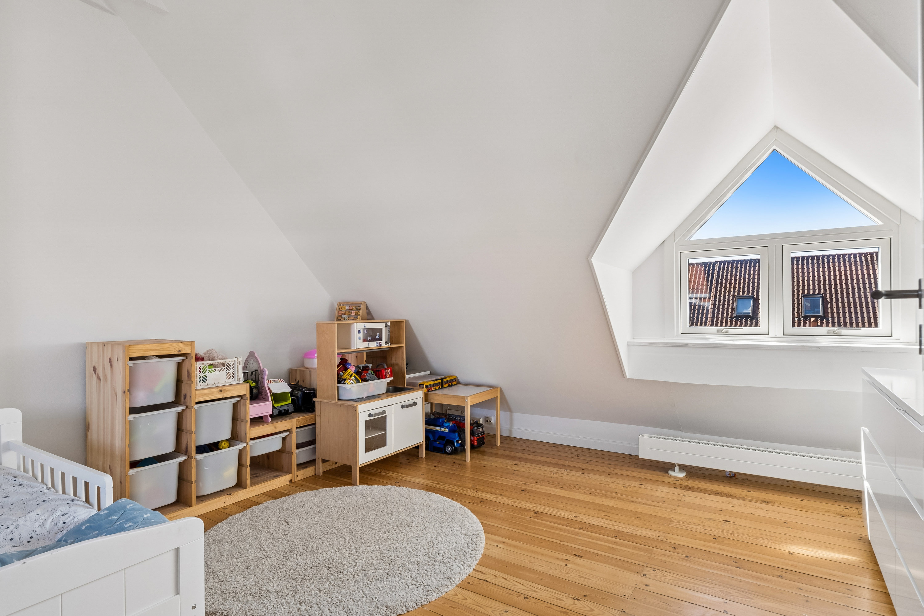 Fremhævet værelse billede i fuldskærmstilstand. Billede af Njalsvej 139, Højstrup, 5210 Odense NV