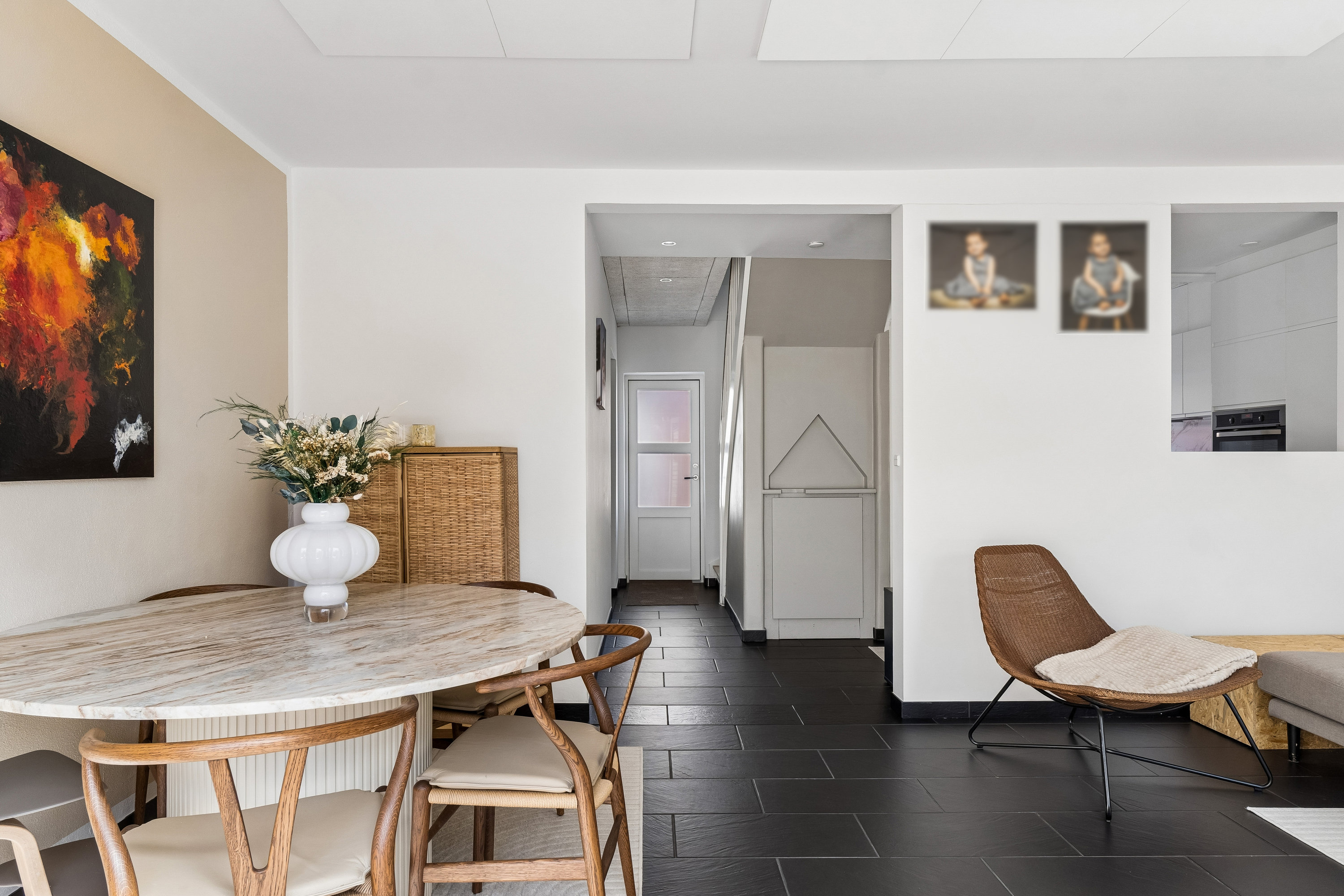 Fremhævet stue billede i fuldskærmstilstand. Billede af Njalsvej 139, Højstrup, 5210 Odense NV