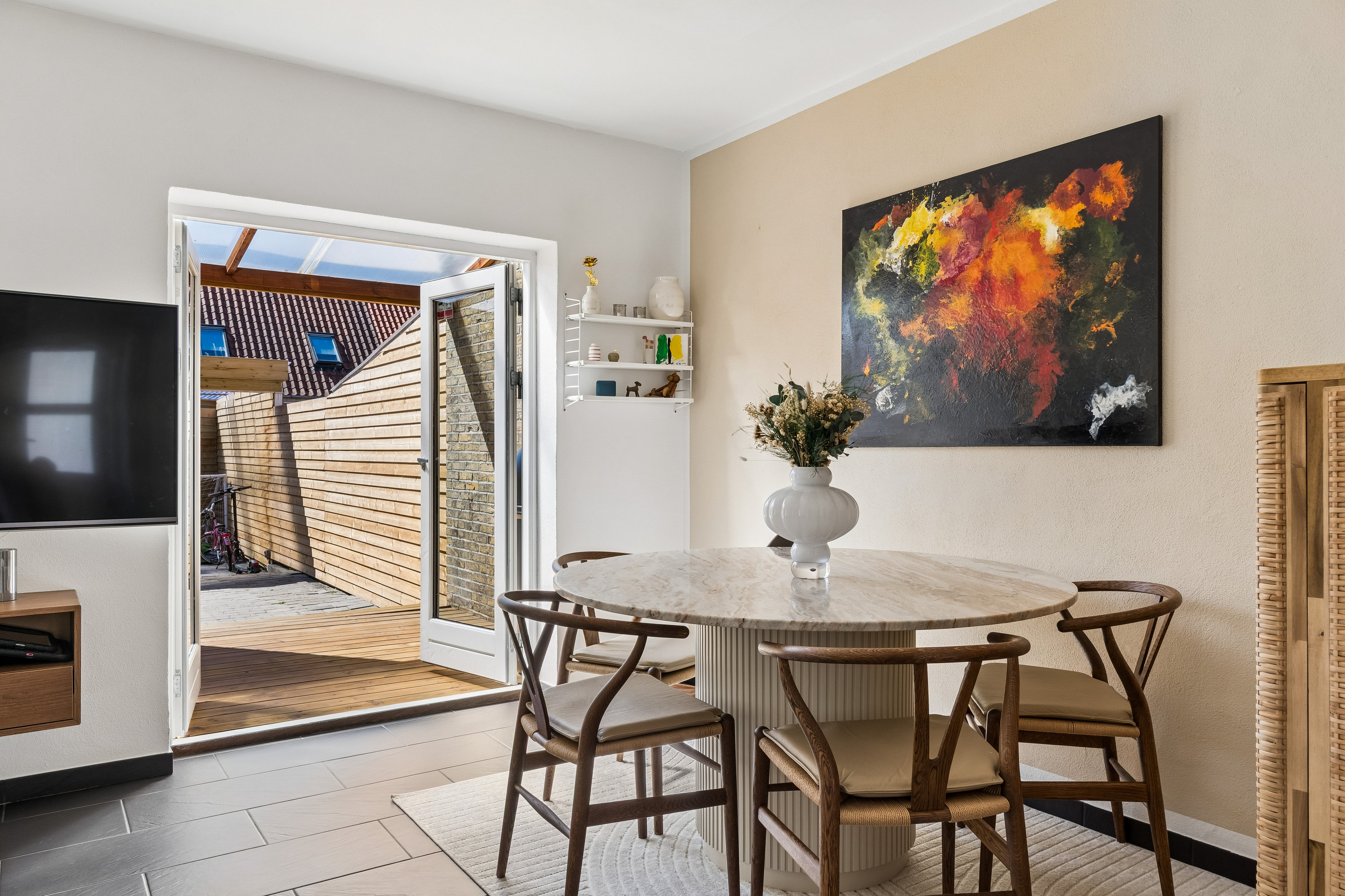 Fremhævet stue billede i fuldskærmstilstand. Billede af Njalsvej 139, Højstrup, 5210 Odense NV