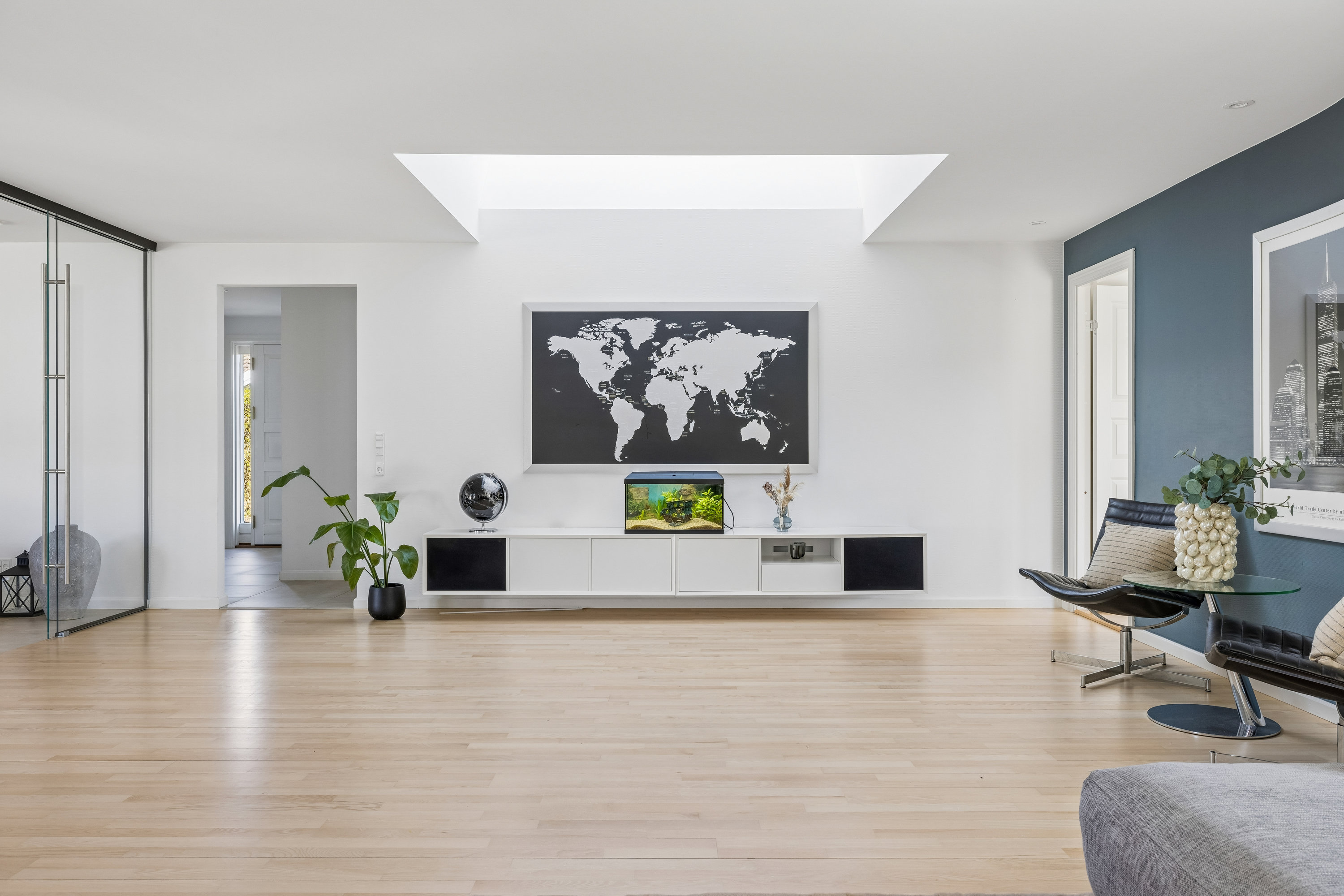 Fremhævet stue billede i fuldskærmstilstand. Billede af Rypebakken 35, Snestrup, 5210 Odense NV