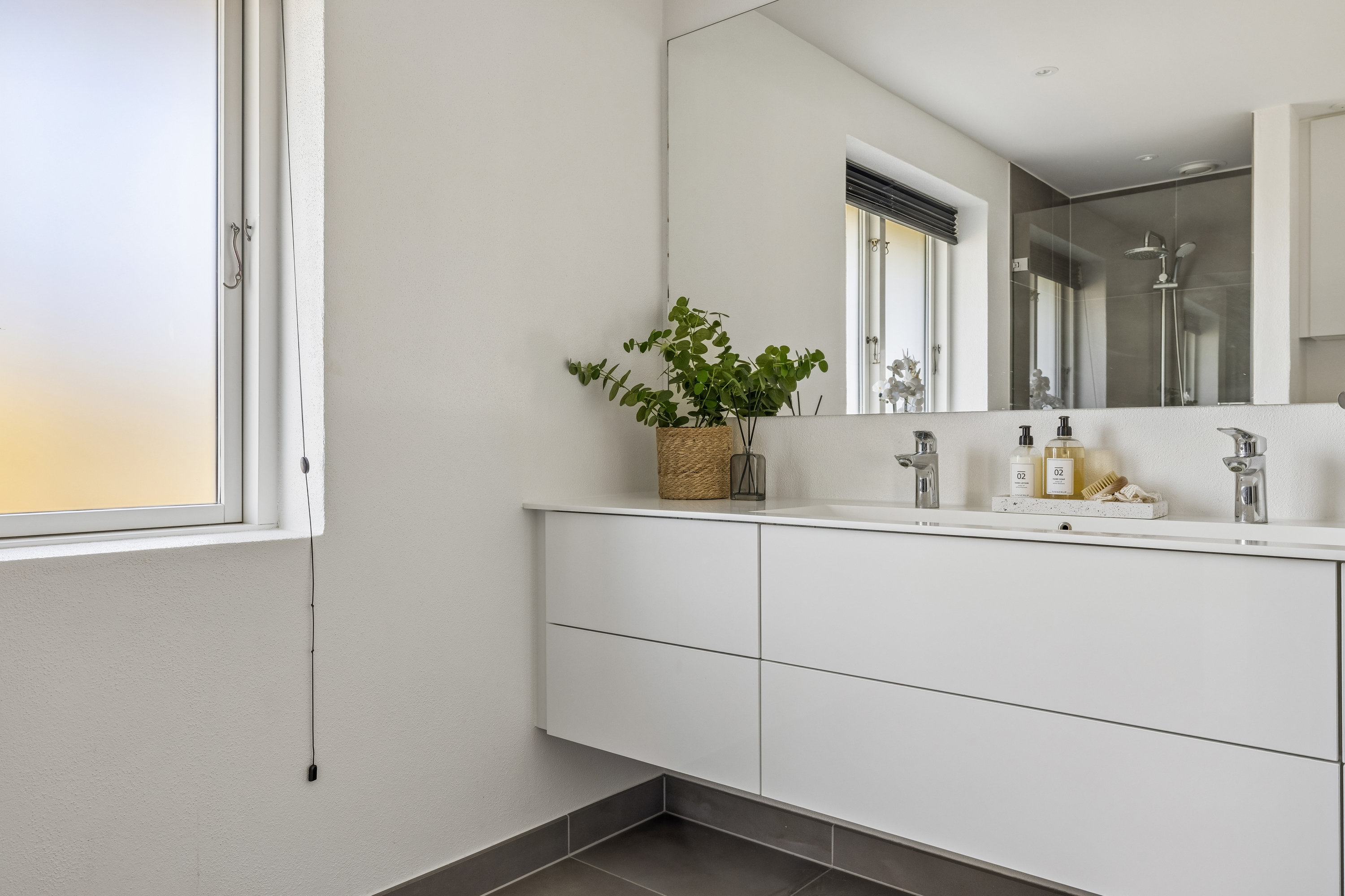 Fremhævet køkken billede i fuldskærmstilstand. Billede af Rypebakken 35, Snestrup, 5210 Odense NV