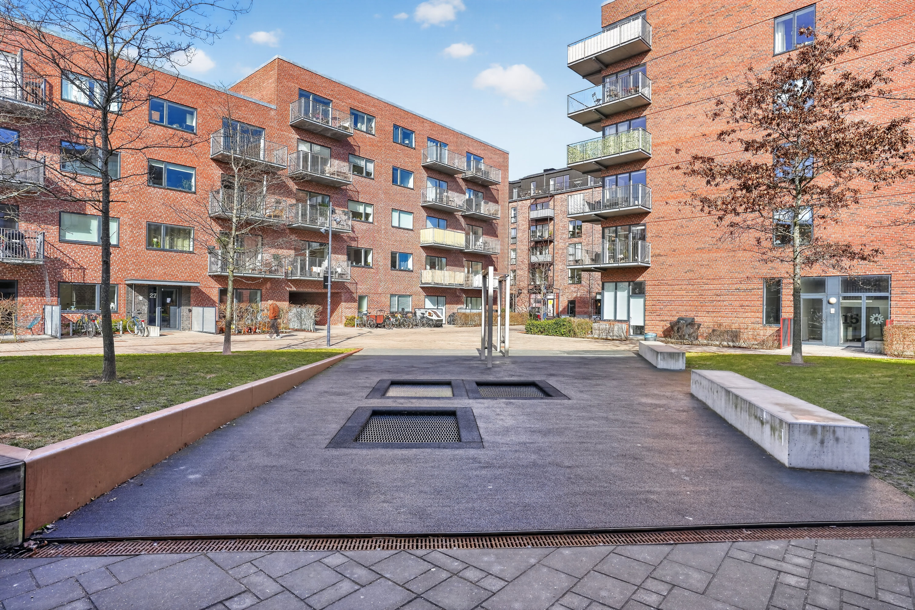 Fremhævet gårdmiljø billede i fuldskærmstilstand. Billede af Valby Maskinfabriksvej 15, 2. th., 2500 Valby
