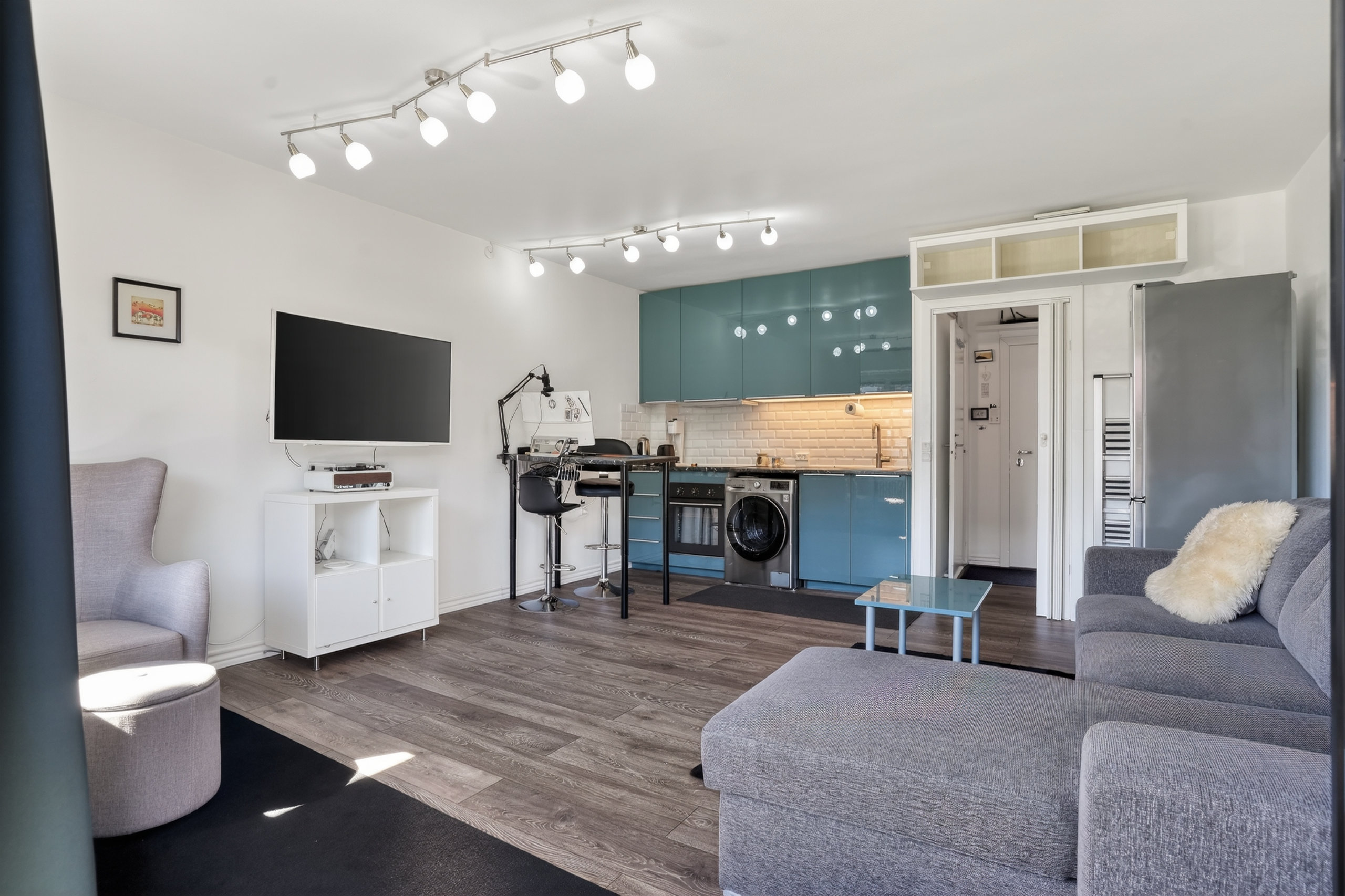 Fremhævet køkken billede i fuldskærmstilstand. Billede af Lyshøjgårdsvej 89, 1. mf., 2500 Valby