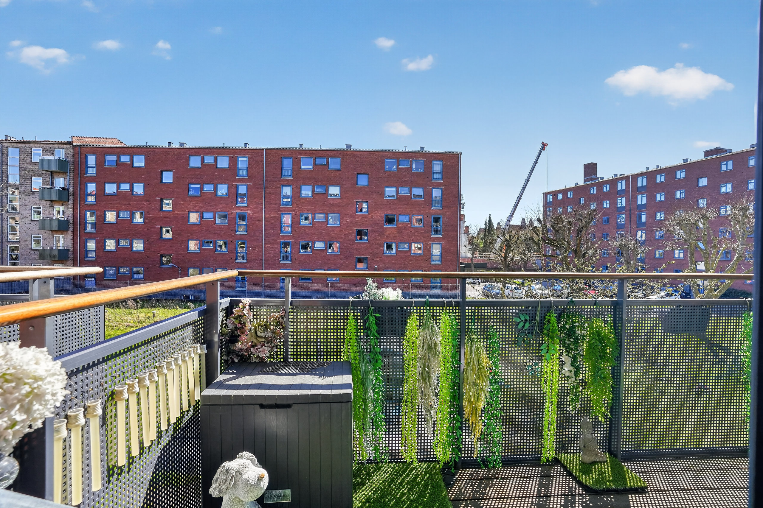 Fremhævet altan billede i fuldskærmstilstand. Billede af Lyshøjgårdsvej 89, 1. mf., 2500 Valby