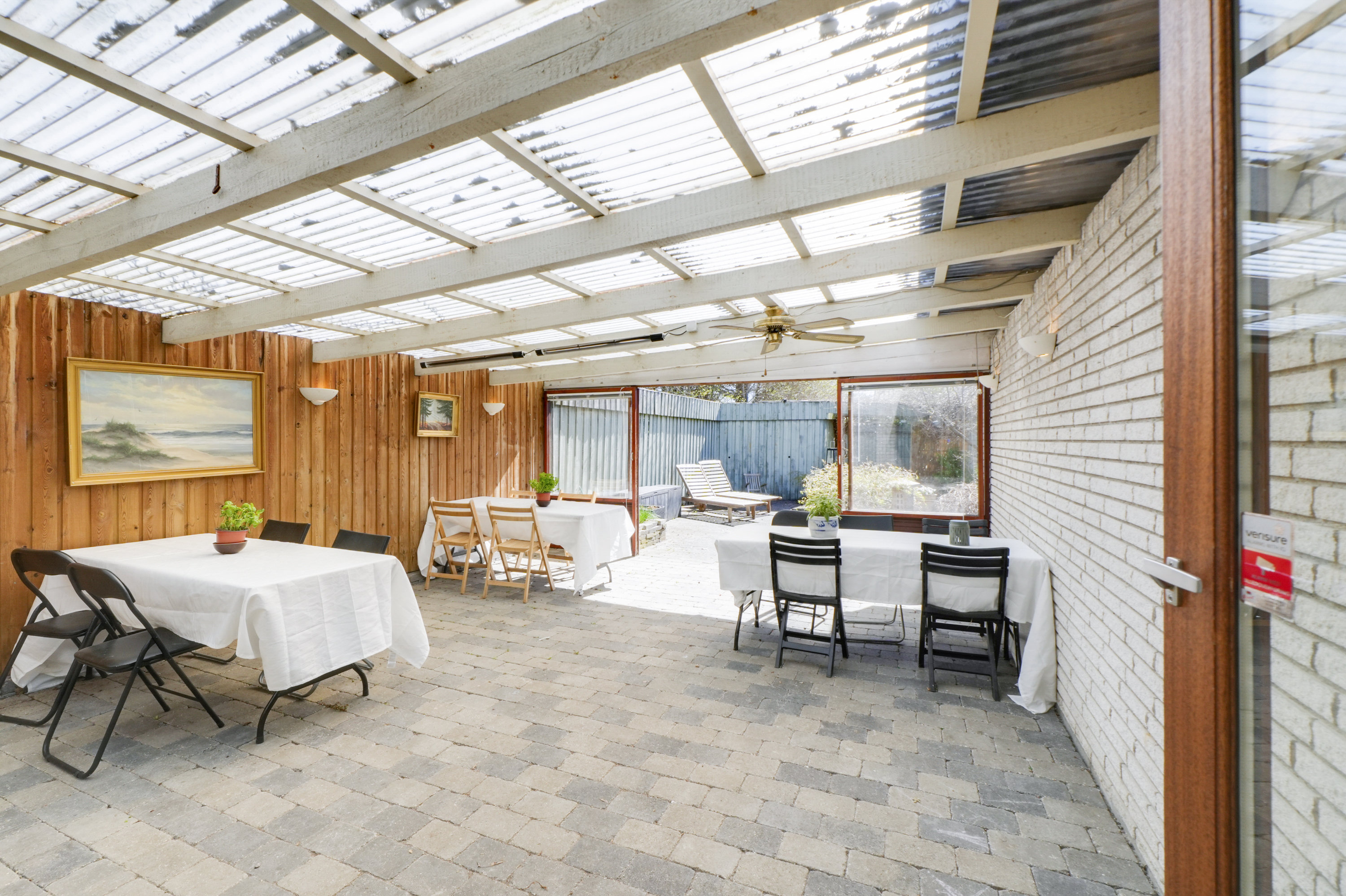Fremhævet overdækket terrasse billede i fuldskærmstilstand. Billede af Ulborgvej 39, 2760 Måløv
