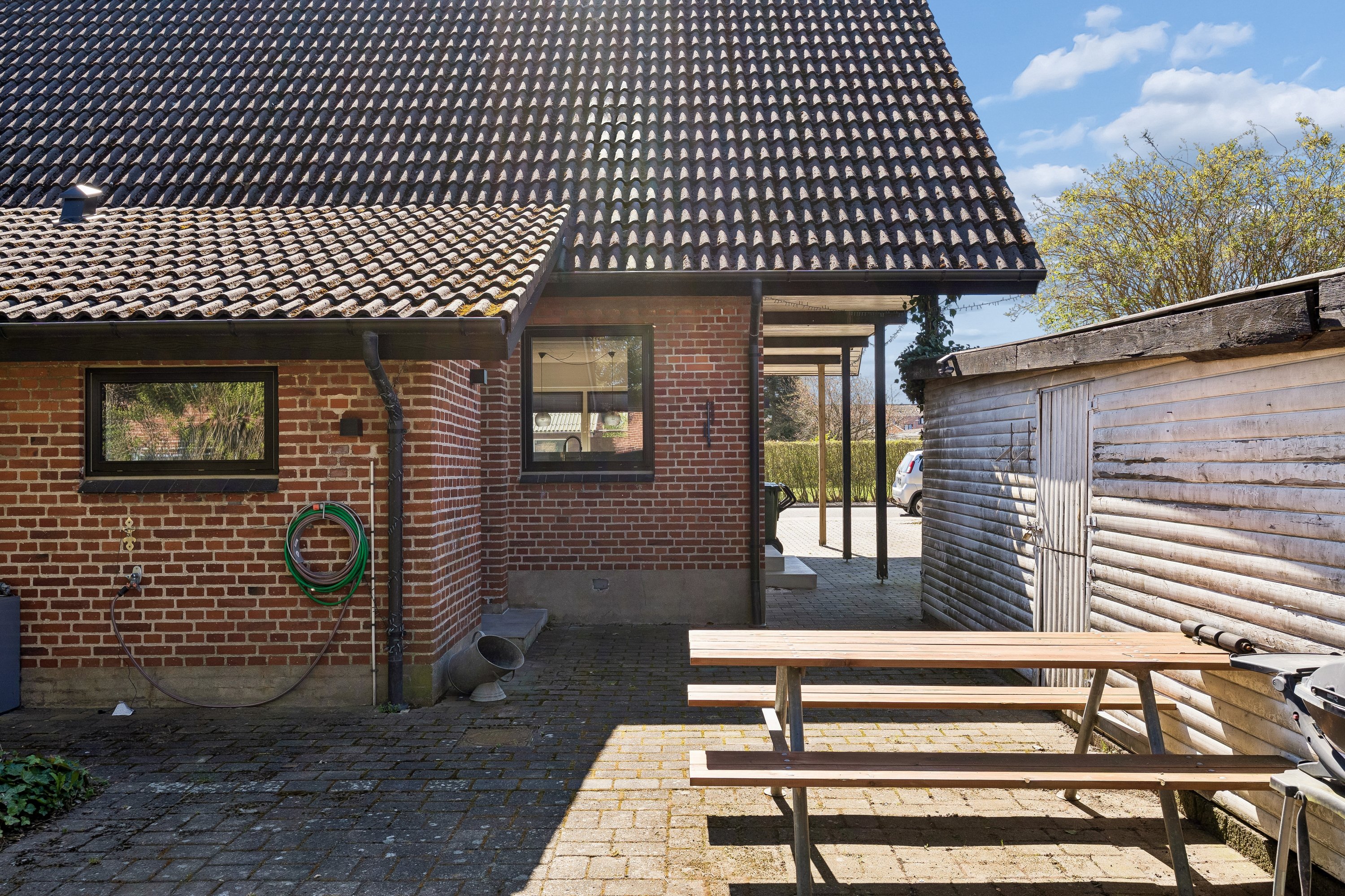 Fremhævet terrasse billede i fuldskærmstilstand. Billede af Juelsbovej 18, 8723 Løsning