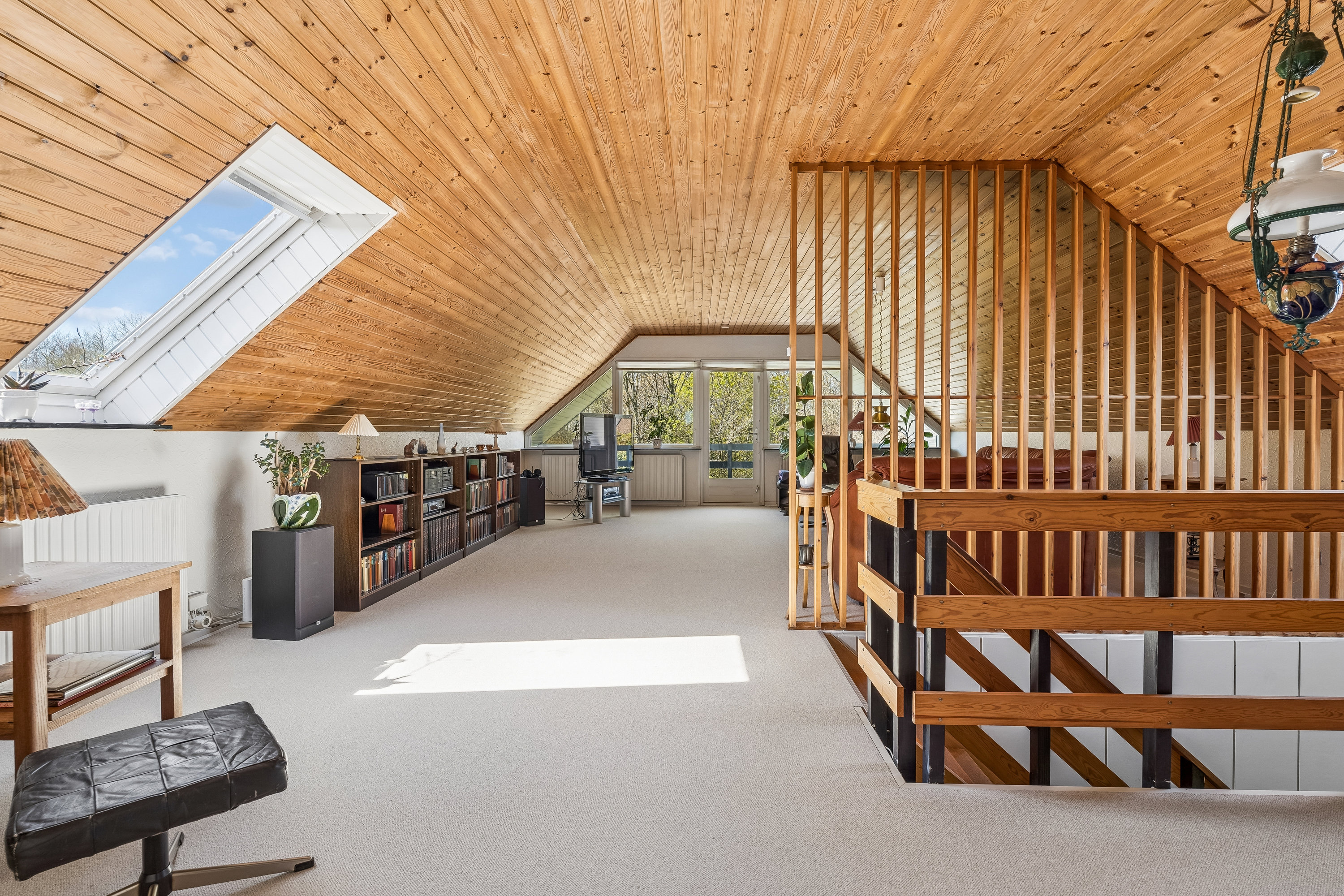 Fremhævet stue billede i fuldskærmstilstand. Billede af Nymarksvej 28, 8722 Hedensted