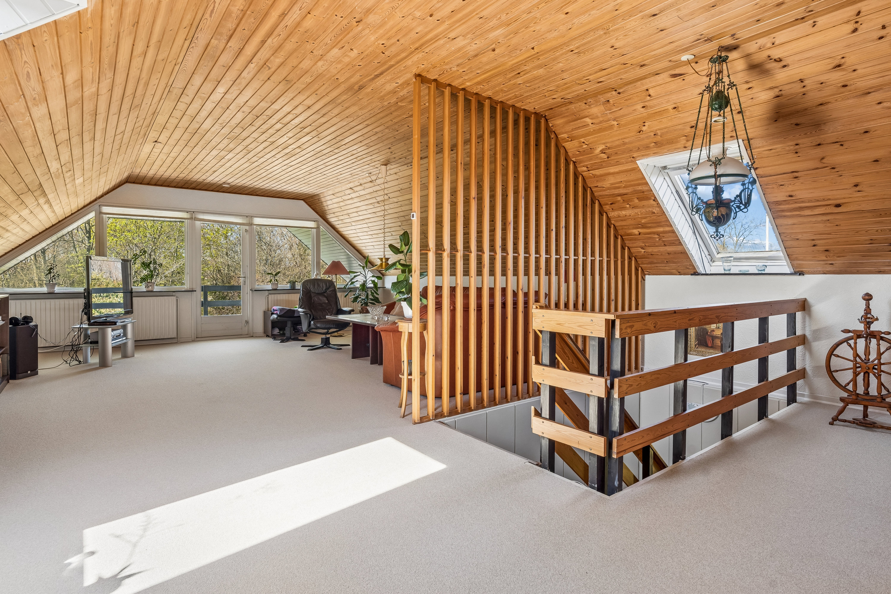 Fremhævet stue billede i fuldskærmstilstand. Billede af Nymarksvej 28, 8722 Hedensted