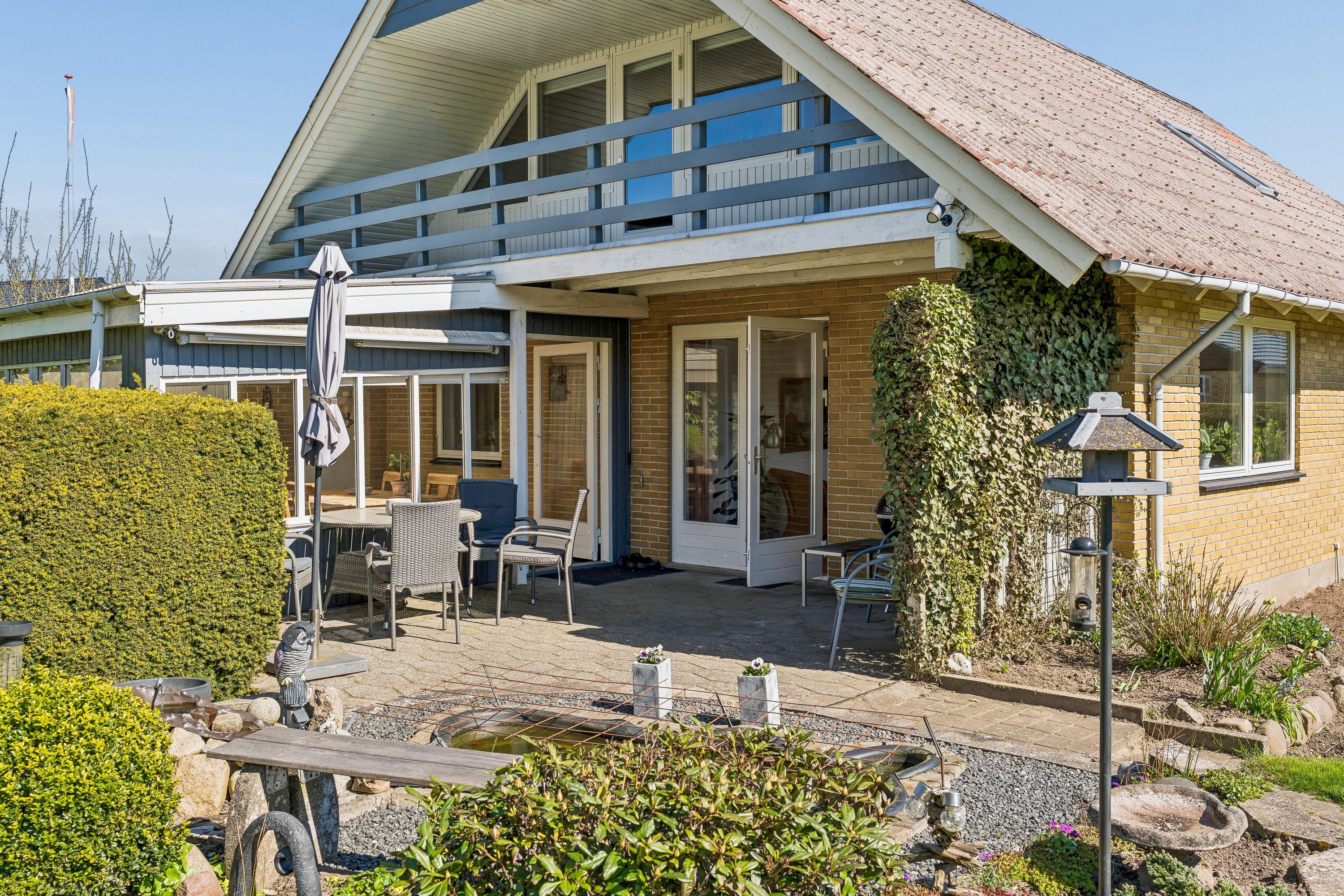 Fremhævet terrasse billede i fuldskærmstilstand. Billede af Nymarksvej 28, 8722 Hedensted