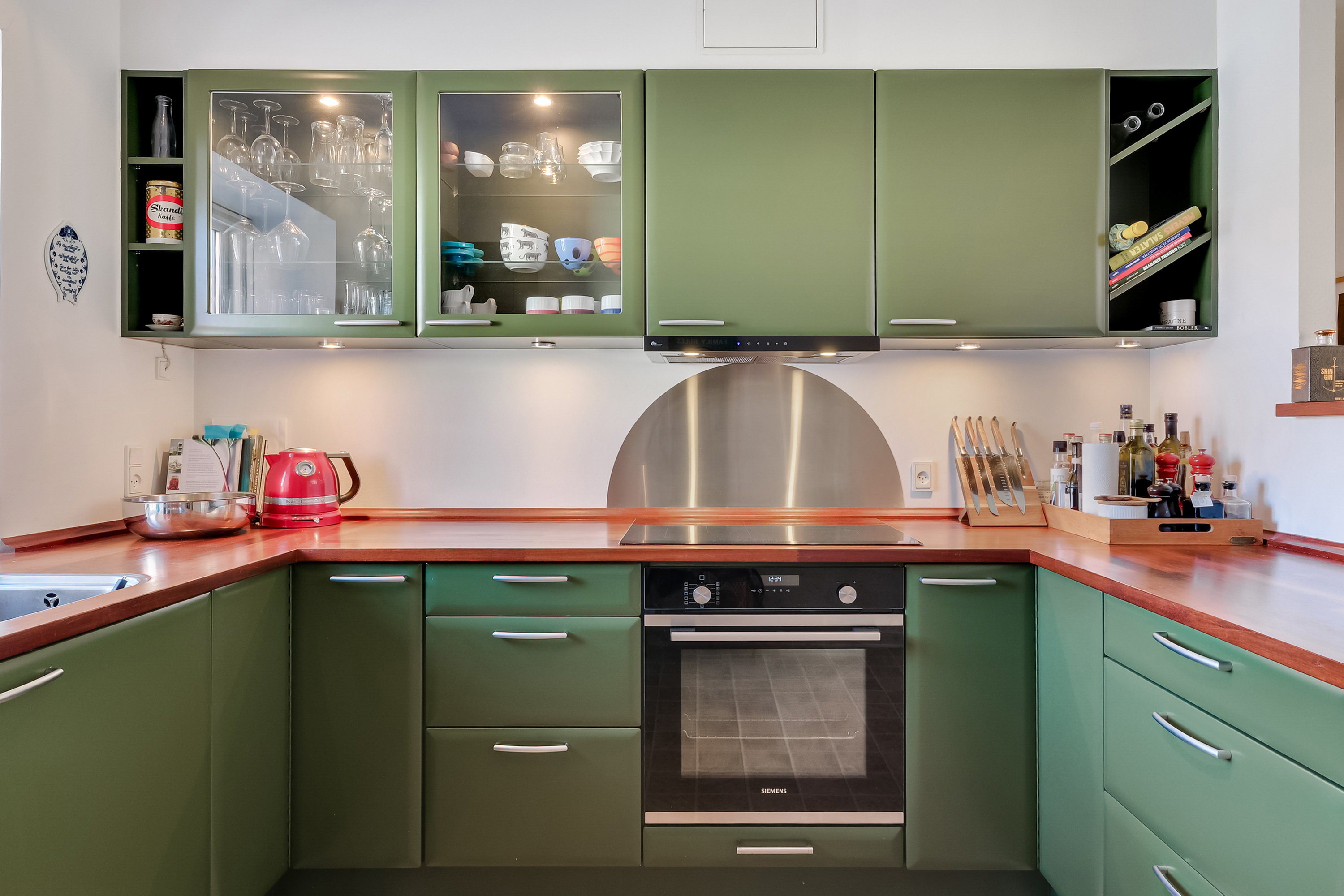 Fremhævet køkken billede i fuldskærmstilstand. Billede af Nørregade 31C, 1. tv., 5000 Odense C