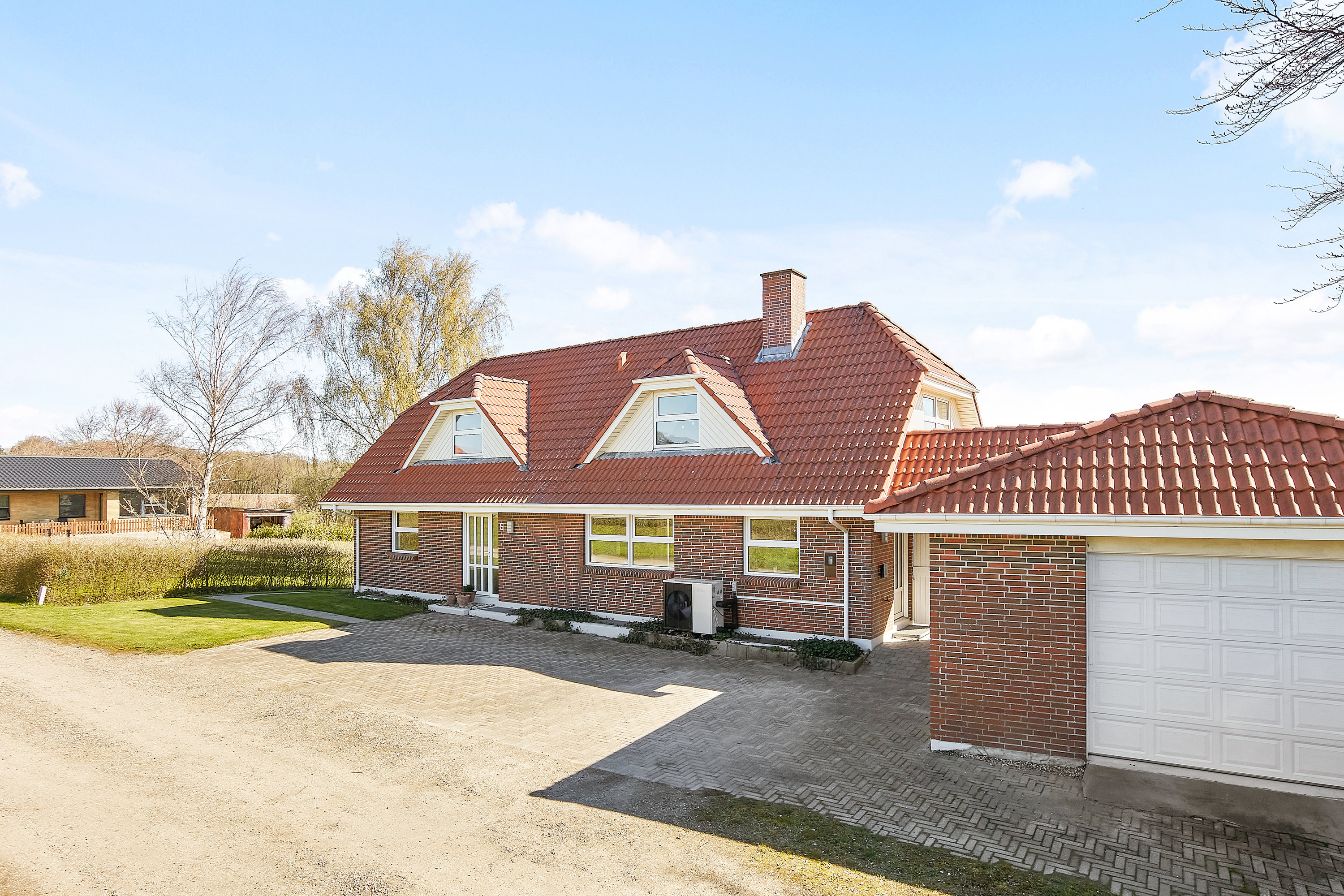 Miniaturebillede 1: facade. Billede af Kaubækvej 5, Bjerre, 8783 Hornsyld