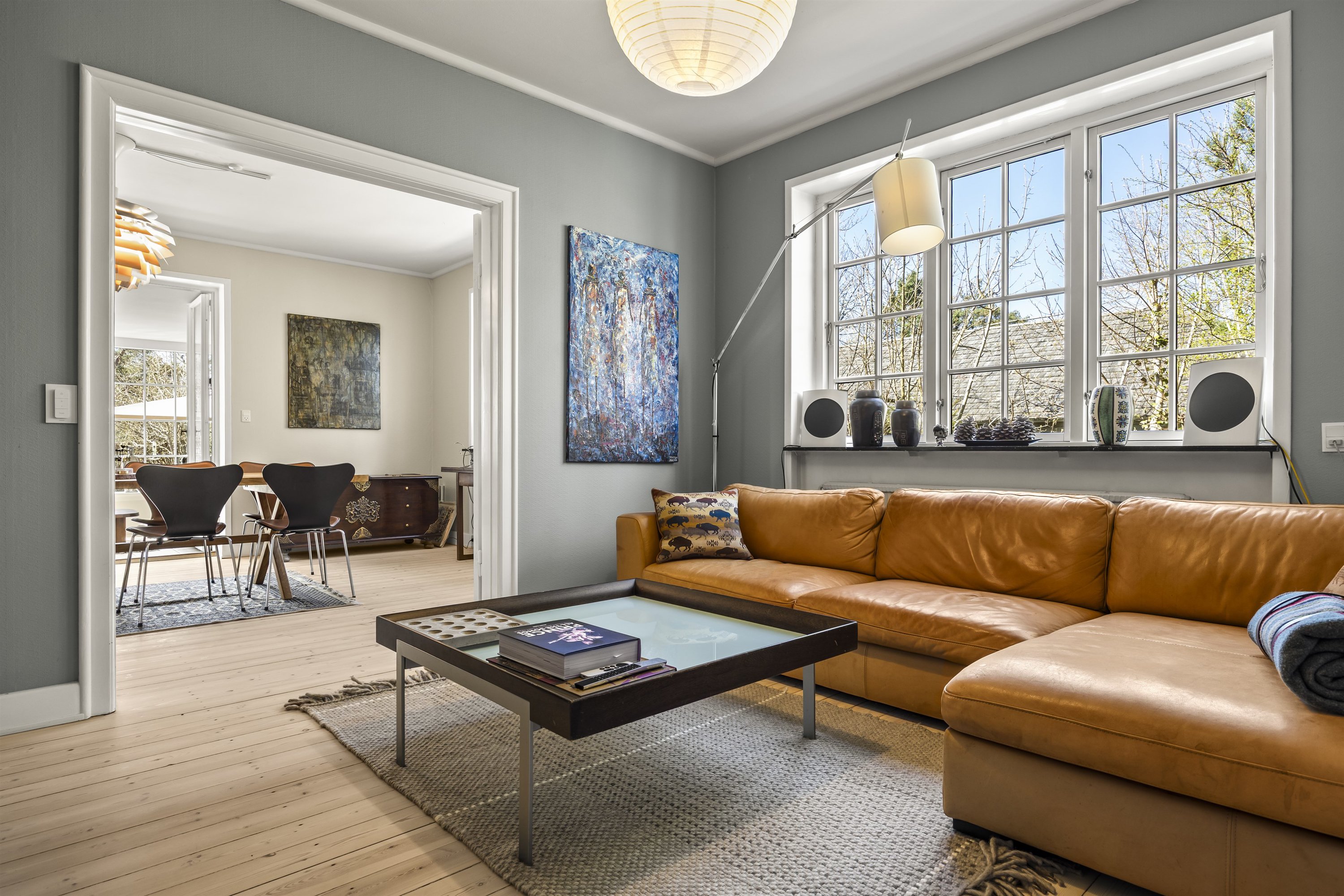 Fremhævet stue billede i fuldskærmstilstand. Billede af Nordre Strandvej 375, 3100 Hornbæk