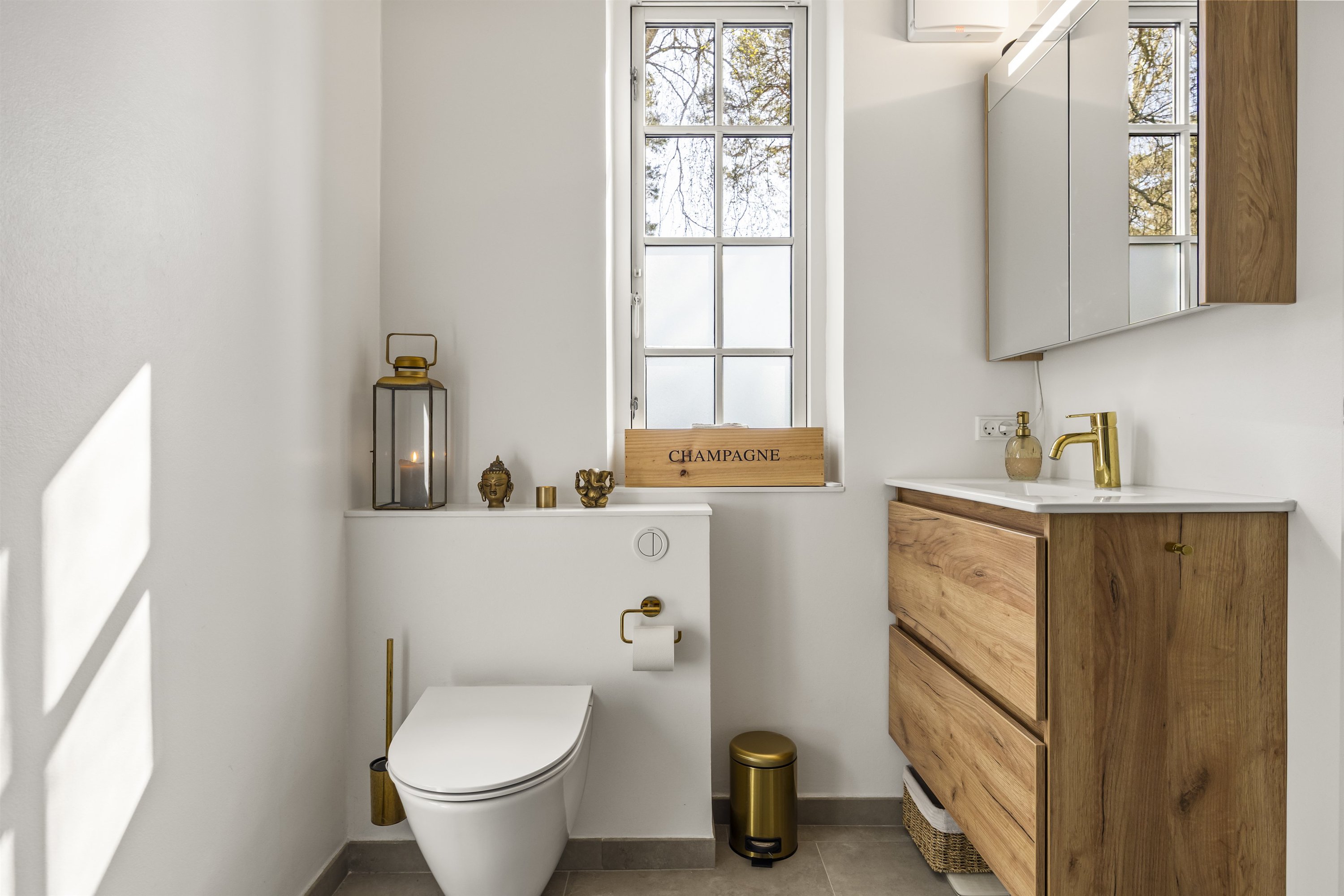 Fremhævet badeværelse billede i fuldskærmstilstand. Billede af Nordre Strandvej 375, 3100 Hornbæk