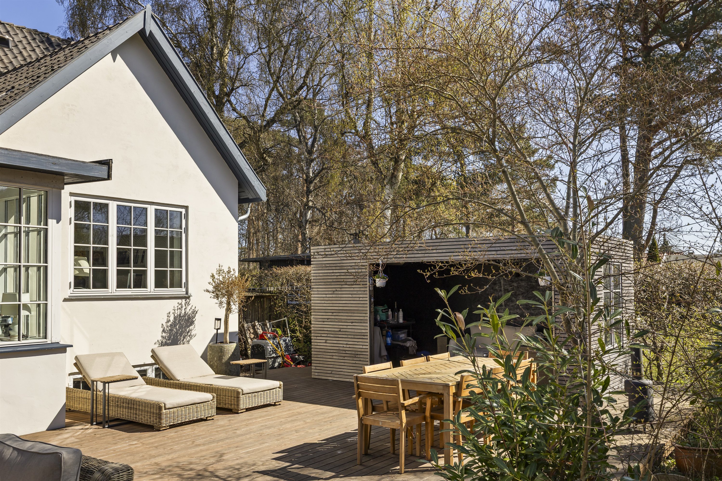 Fremhævet terrasse billede i fuldskærmstilstand. Billede af Nordre Strandvej 375, 3100 Hornbæk