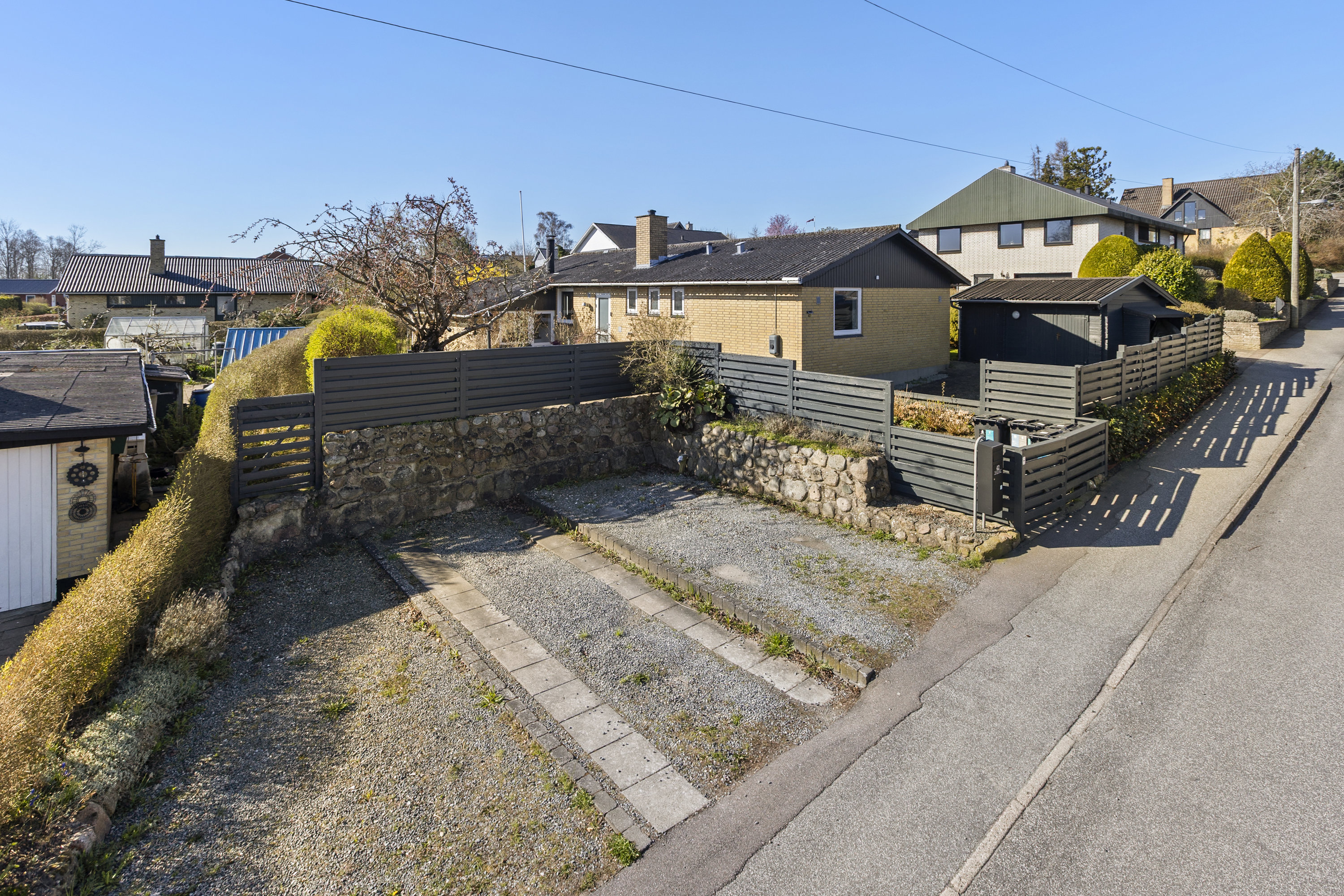 Miniaturebillede 1: ejendommen. Billede af Fogedgårdsvej 42, 4050 Skibby