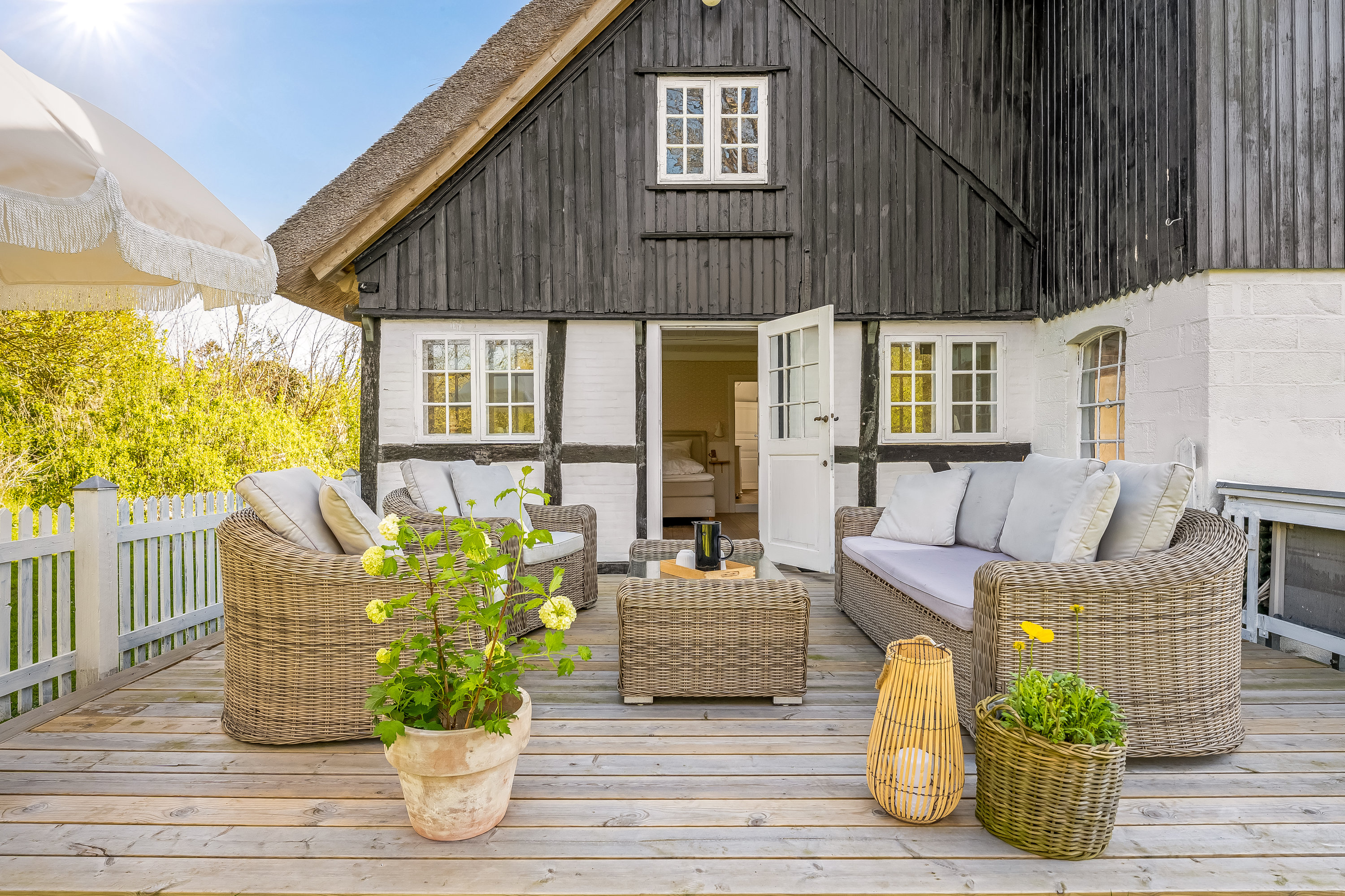 Fremhævet terrasse billede i fuldskærmstilstand. Billede af Ravnsborgvej 22, 4943 Torrig L